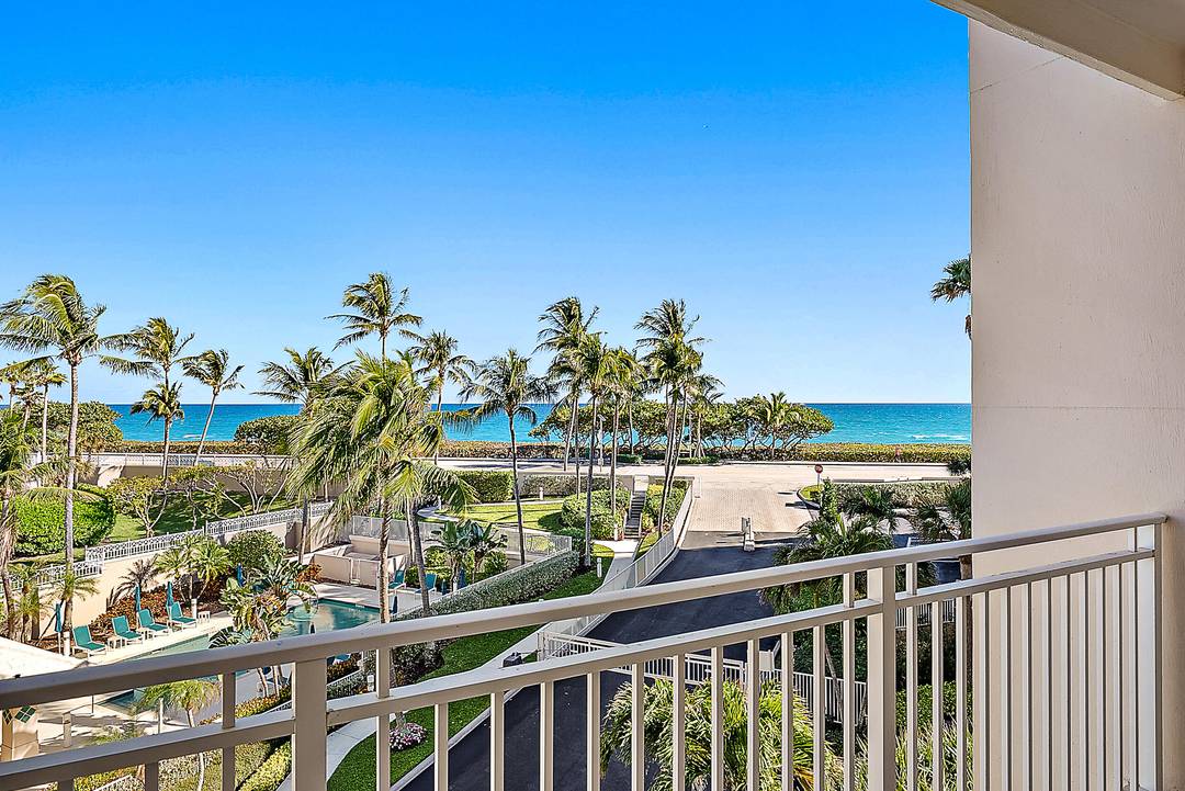 Rare Three Bedroom Coastal Condo !