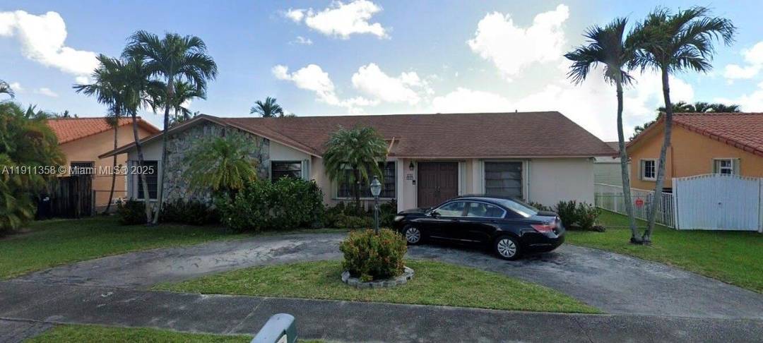 Beautifully maintained and move in ready, this spacious 5 bedroom, 3 bath home offers comfort and convenience in a desirable, family friendly neighborhood.