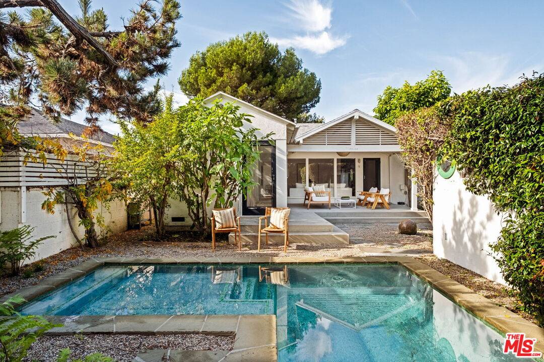 1016   Indiana Ct 3BR Marina Del Rey La