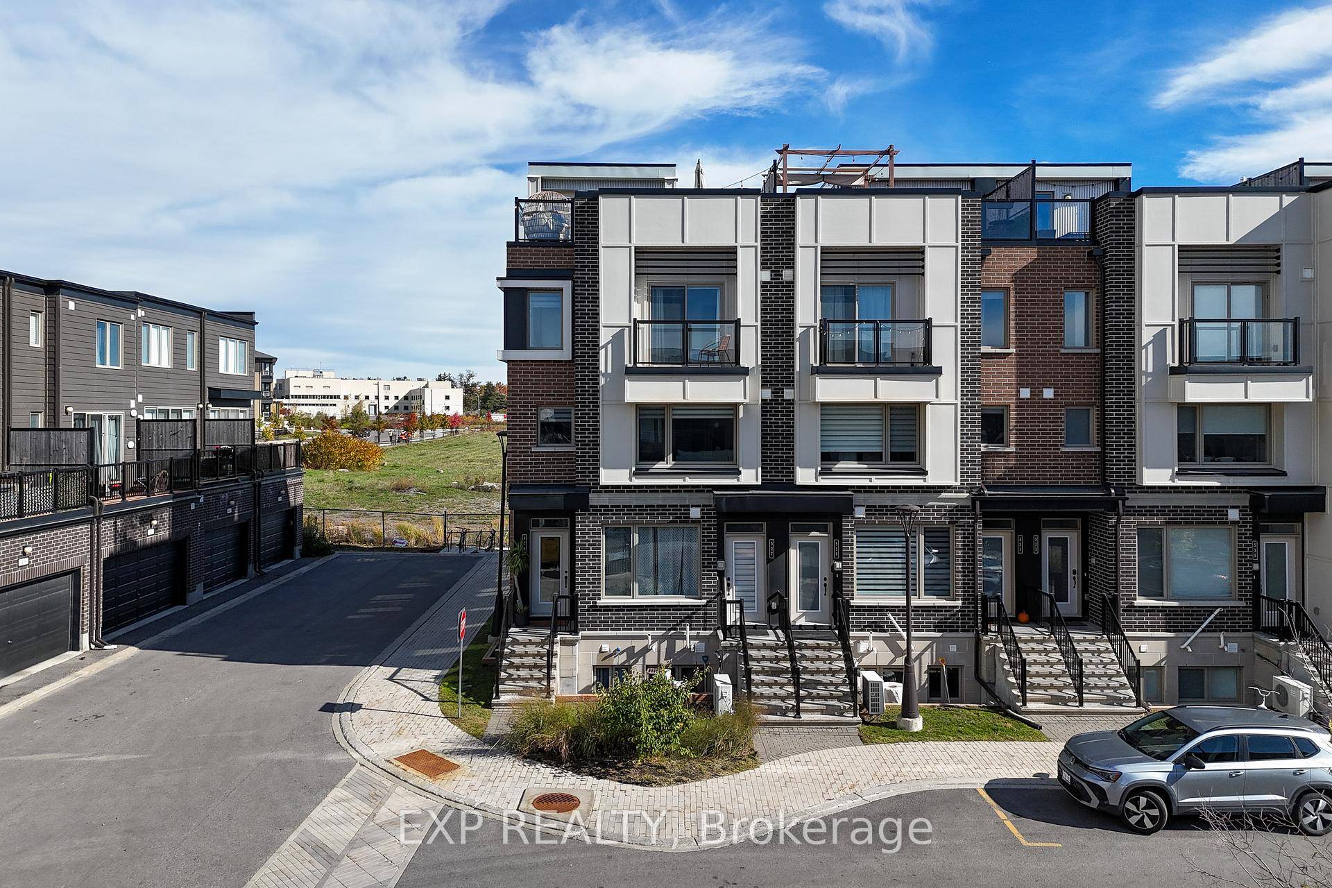 Welcome to your new happy place, a bright, modern 2019 2 bed, 2 bath upper level corner unit in one of Ottawa's most vibrant communities.