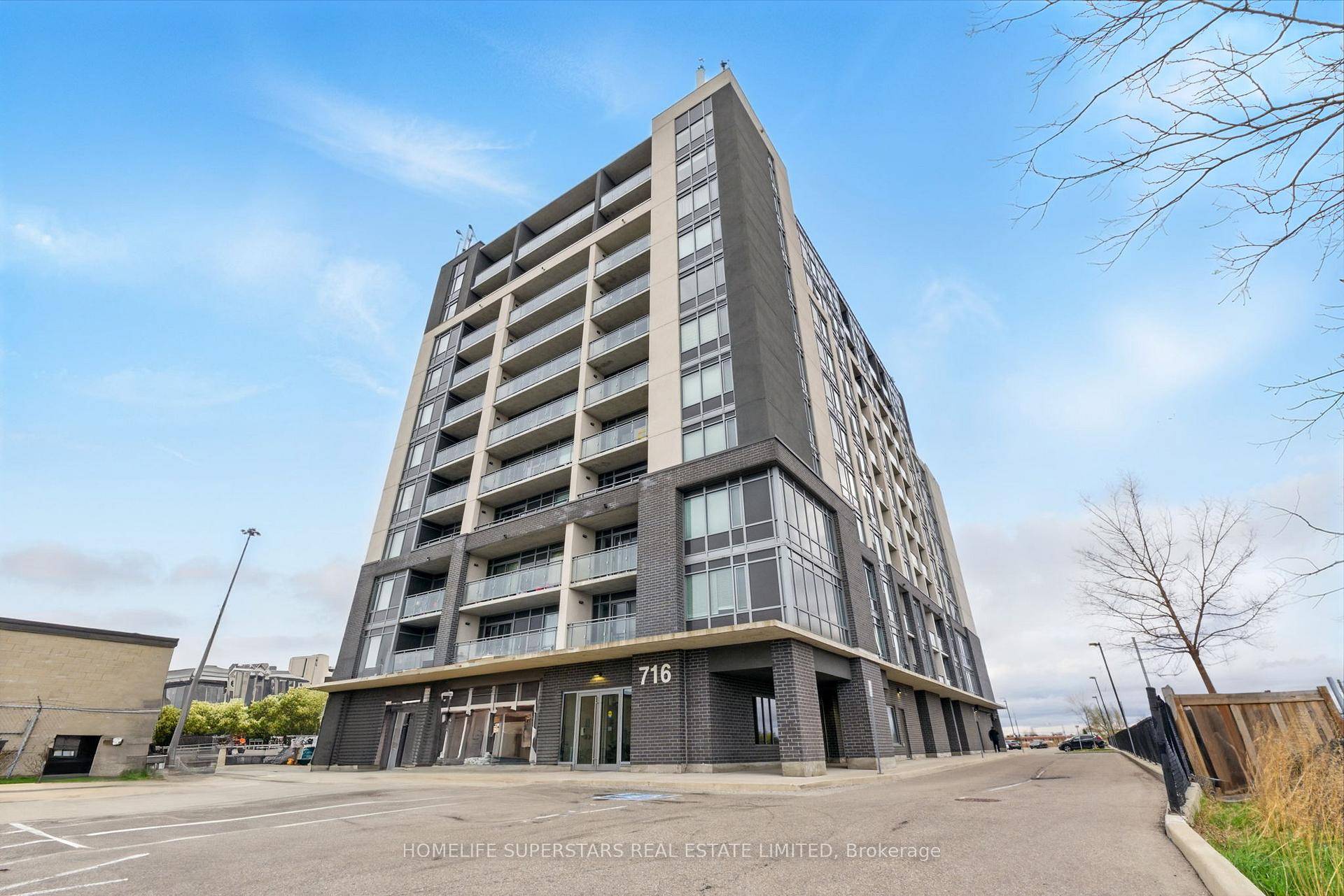 Wow ! Your Search Ends Right Here With This Truly Show Stopper CONDO Sweet CONDO !