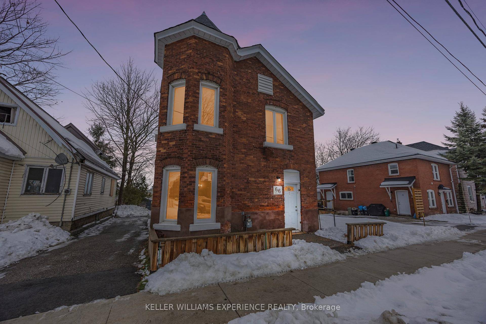 LEGAL DUPLEX, newly updated interior and vacant ready for new owners.