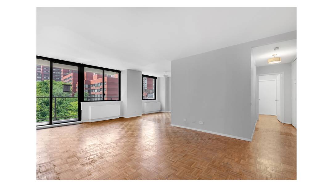 Stunning and spacious 2 bedroom, 2.