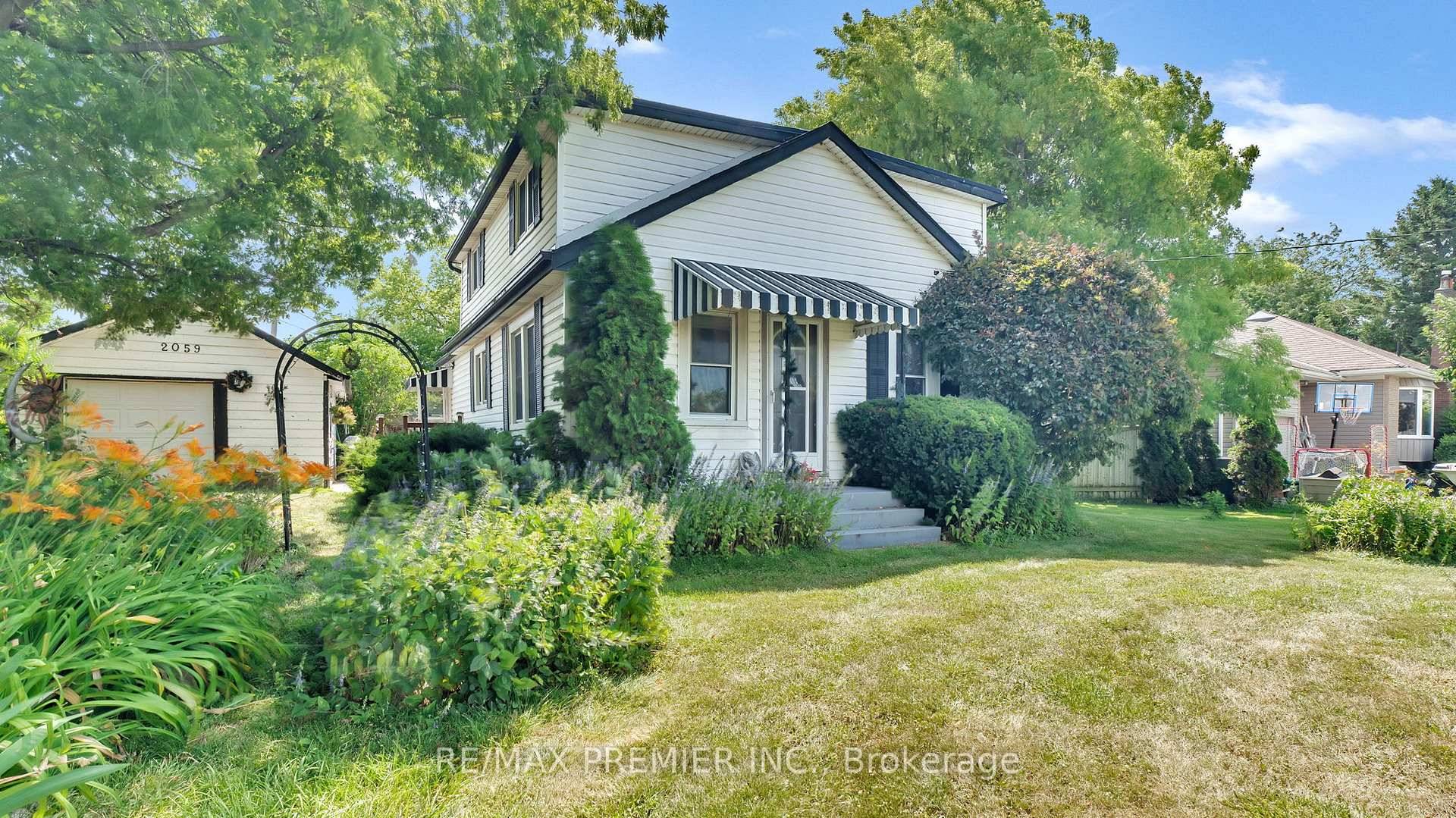 Comfort, Character amp ; Convenience This Clarington home offers the perfect balance of charm, opportunity, and location.