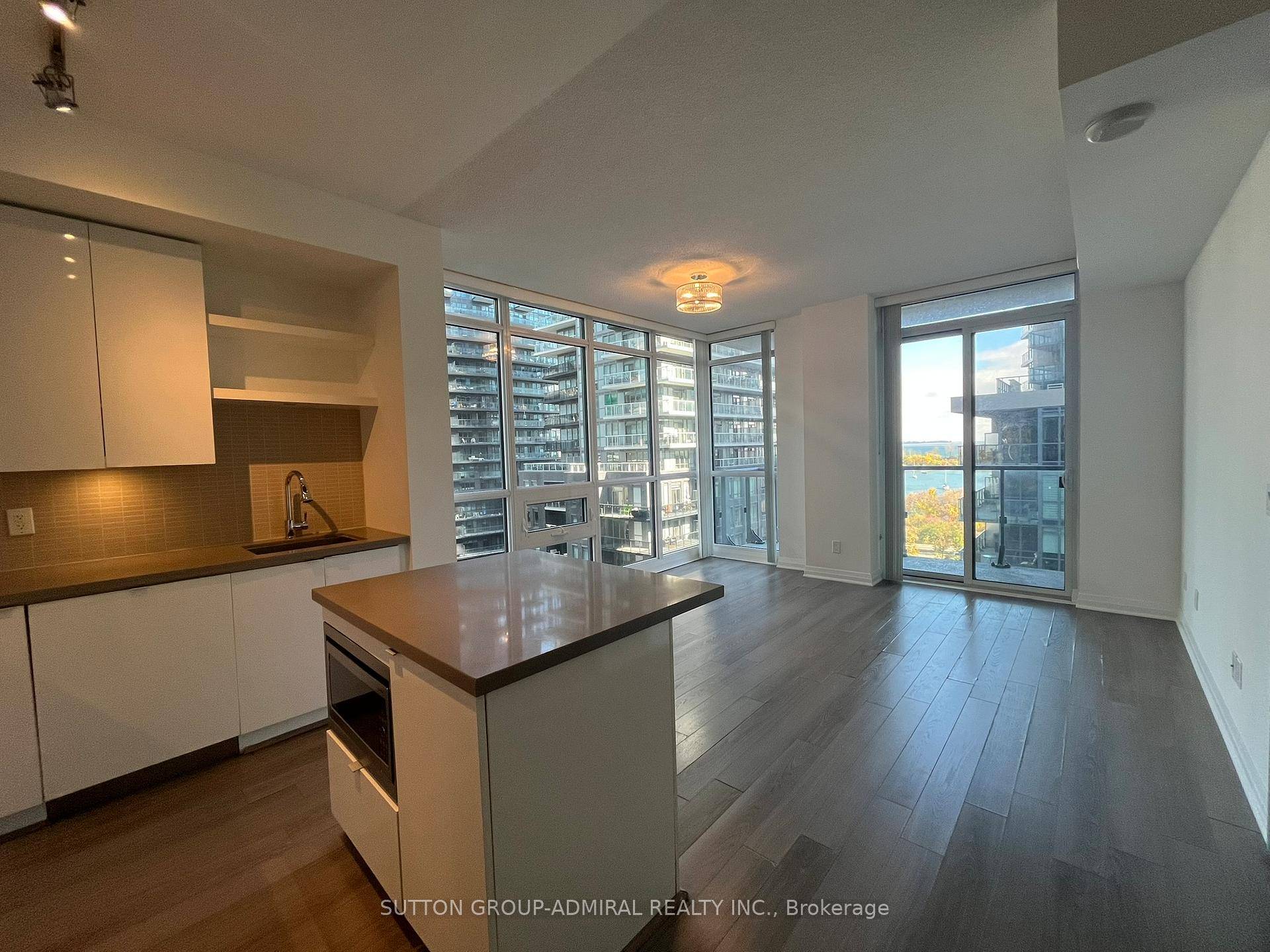 Bright and spacious south facing corner suite in the heart of Mimico !