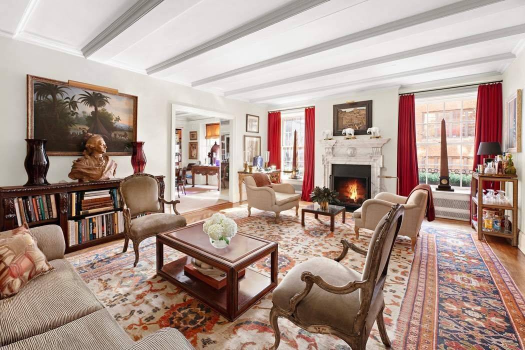 Perfectly positioned on a coveted, tree lined and leafy block just off Park Avenue, this very elegant Upper East Side residence at 45 East 62nd Street is defined by classic ...