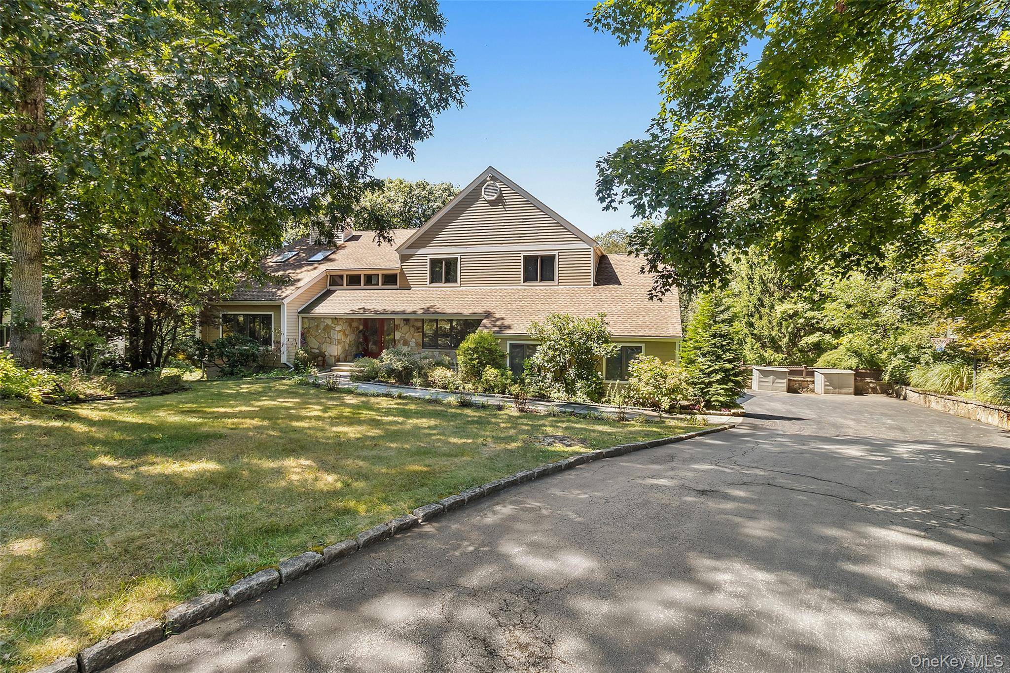 Sophisticated Country Rental.