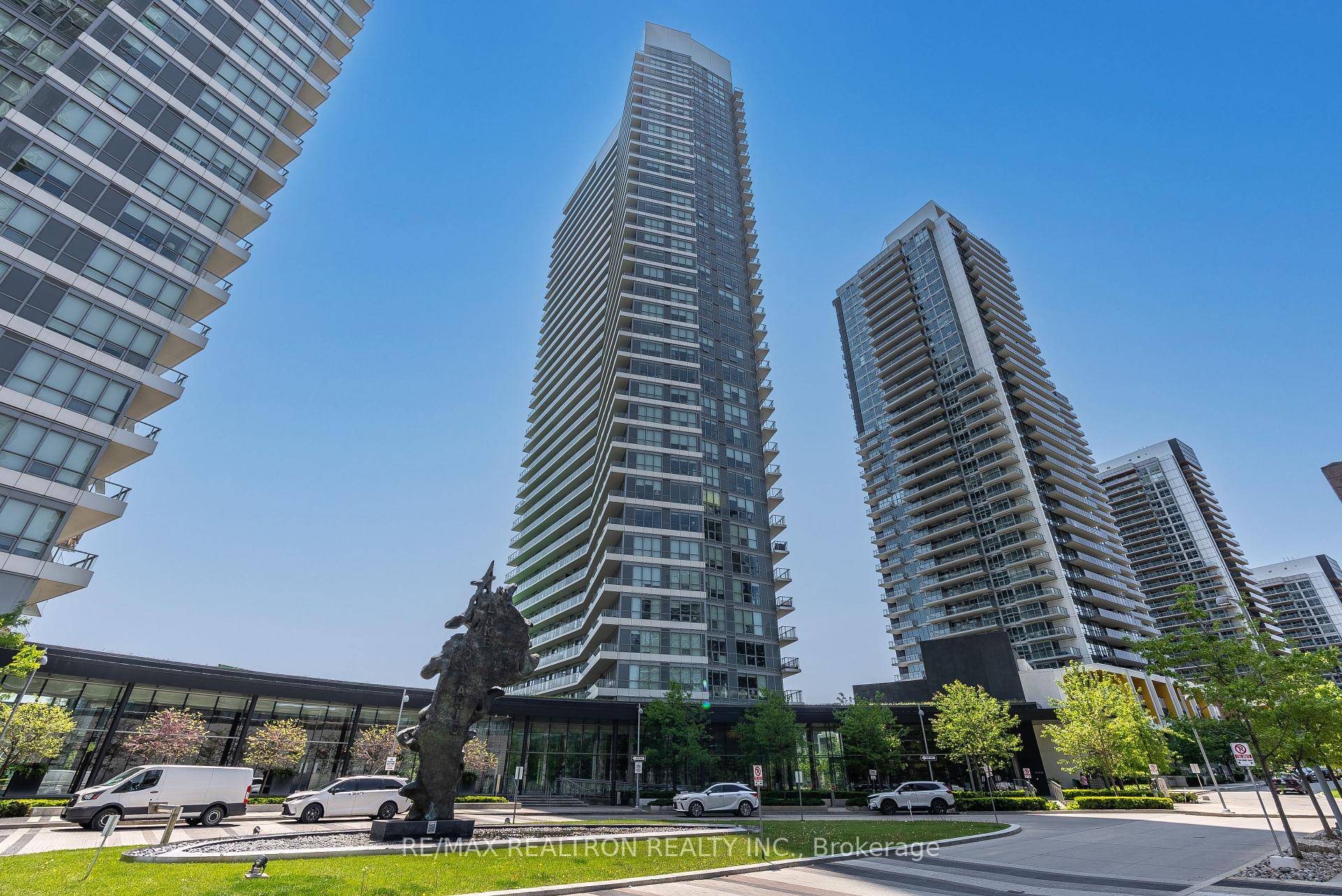 Welcome to this Bright amp ; Spacious 2 Bedroom, 2 Bath Corner Suite in the Heart of Bayview Village !