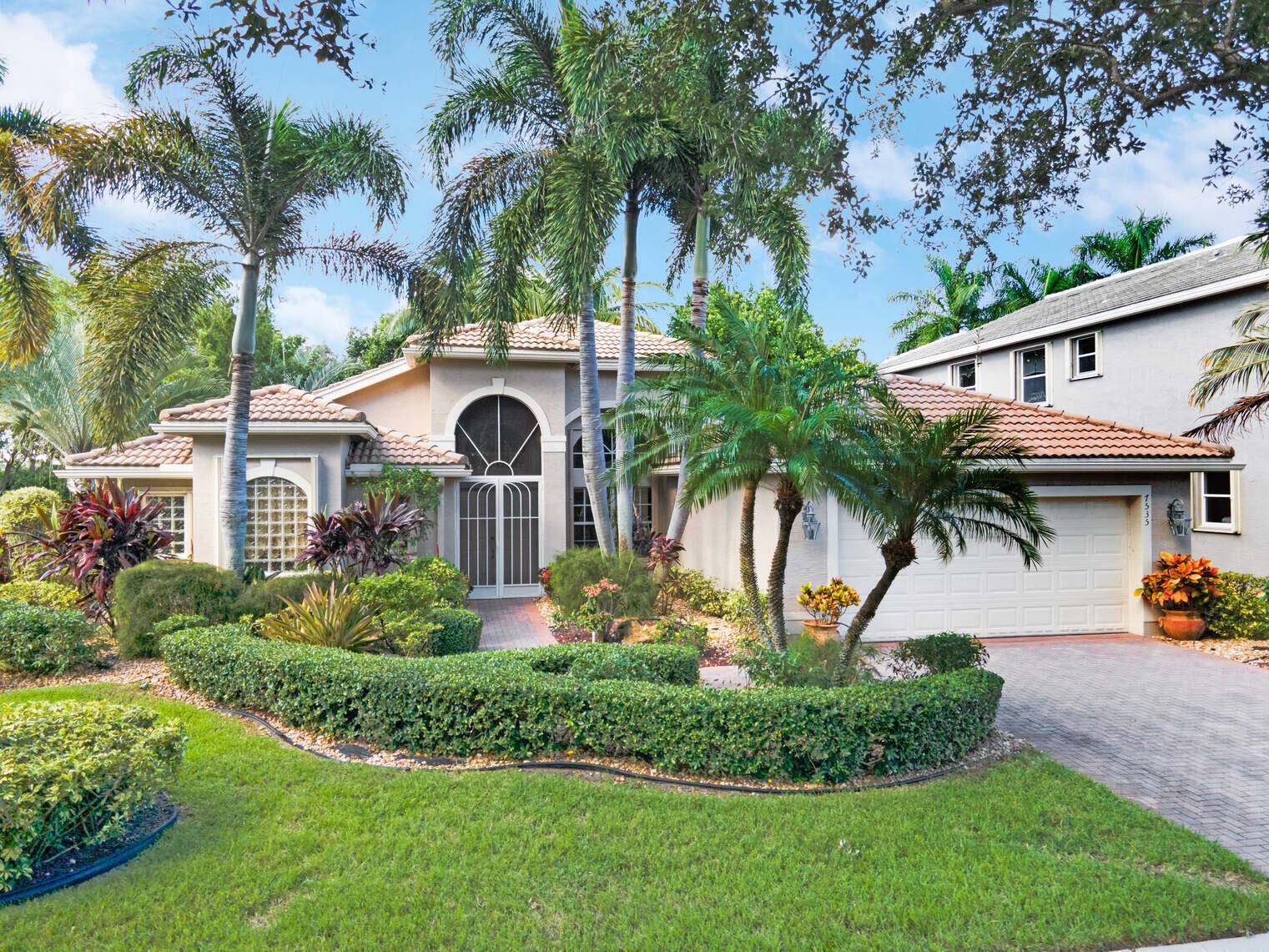 One of a Kind Custom Home Oversized Lot Discover luxury and elegance in this fully customized, one of a kind home set on an oversized lot.