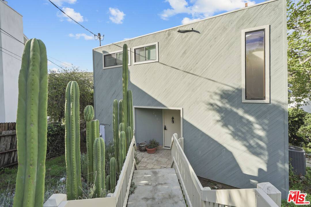 2909 Searidge St 3BR Malibu La