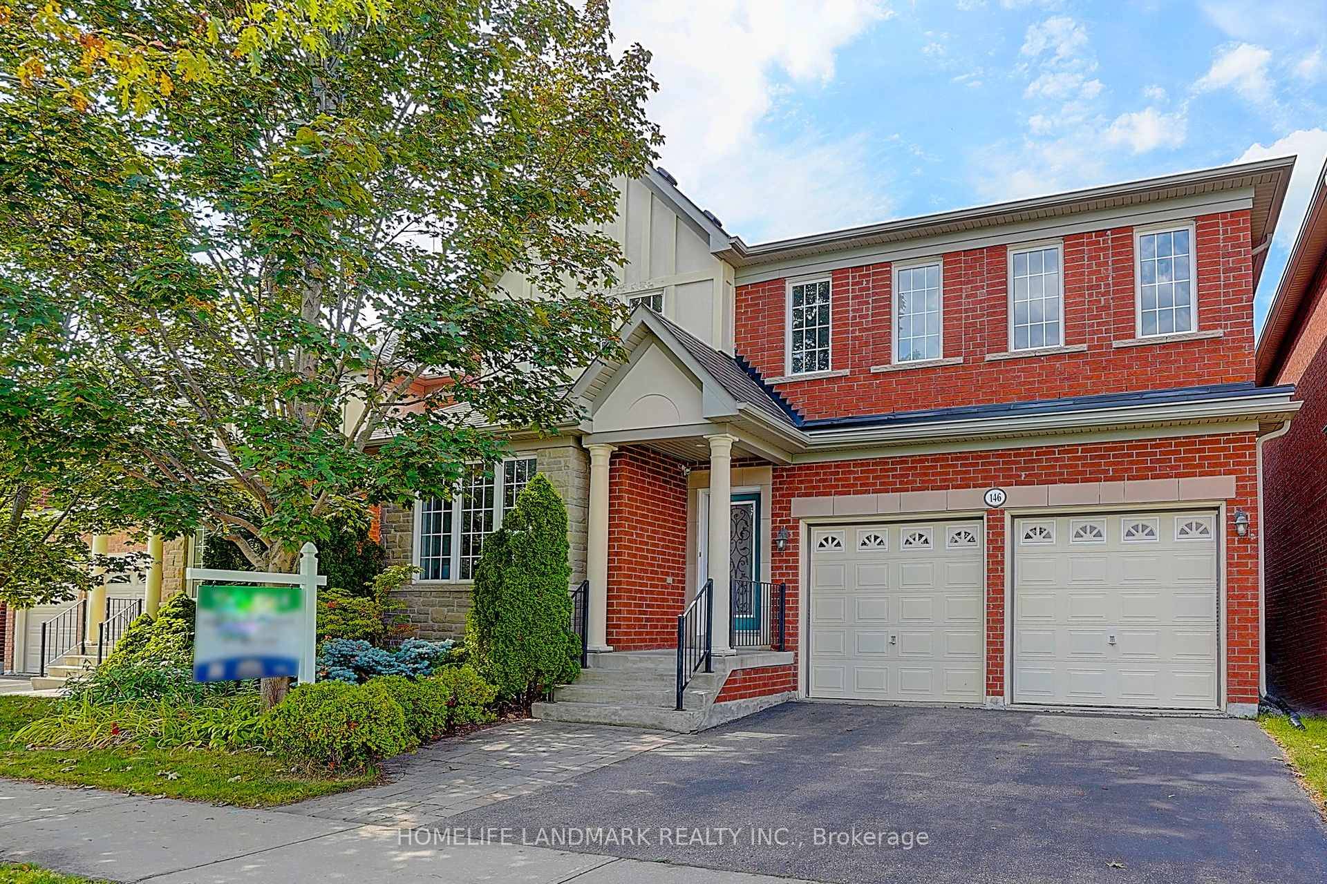 Located in the highly sought after Jefferson community with top rated schools, this stunning 4 bedroom detached home overlooks a beautiful park and pond and features a convenient walking trail ...