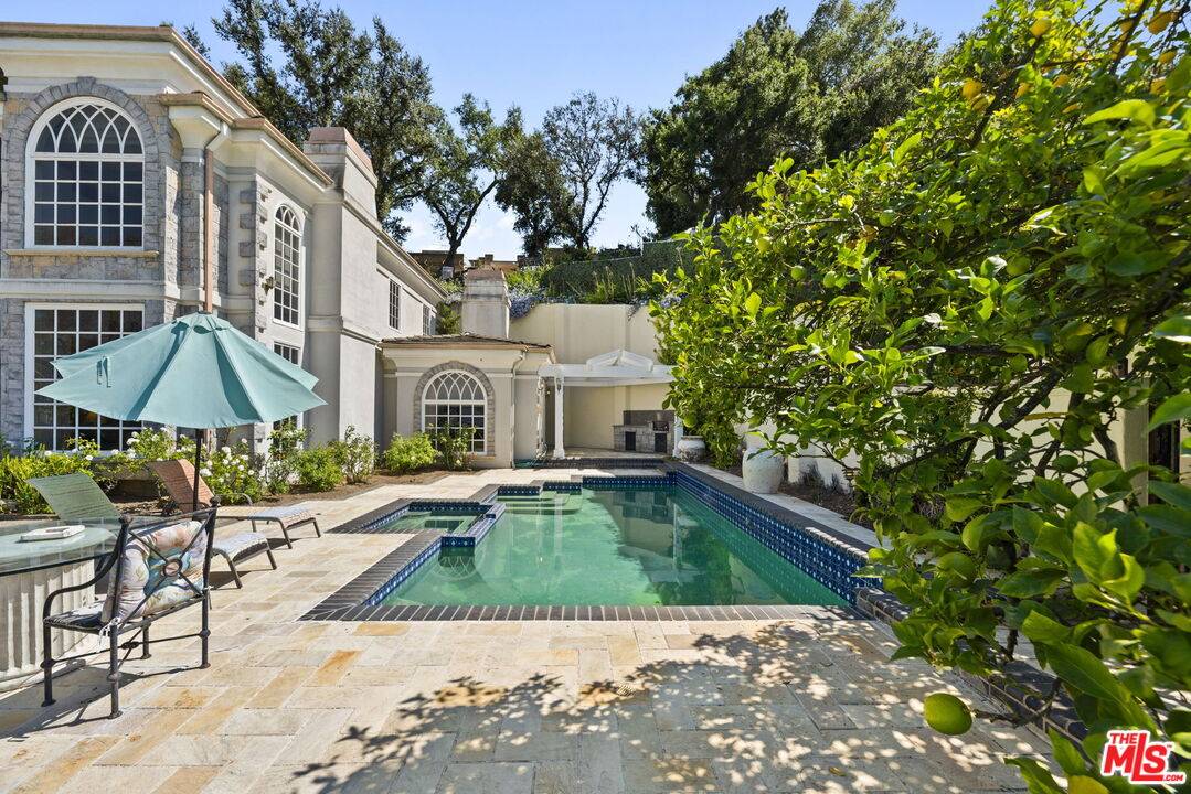 14330 Mulholland Dr 5BR Bel Air La