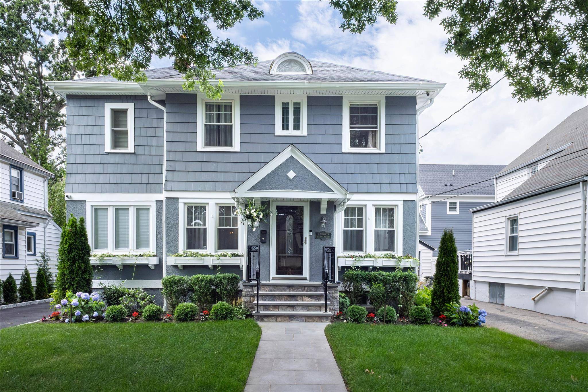 Sweet, special and move in ready.