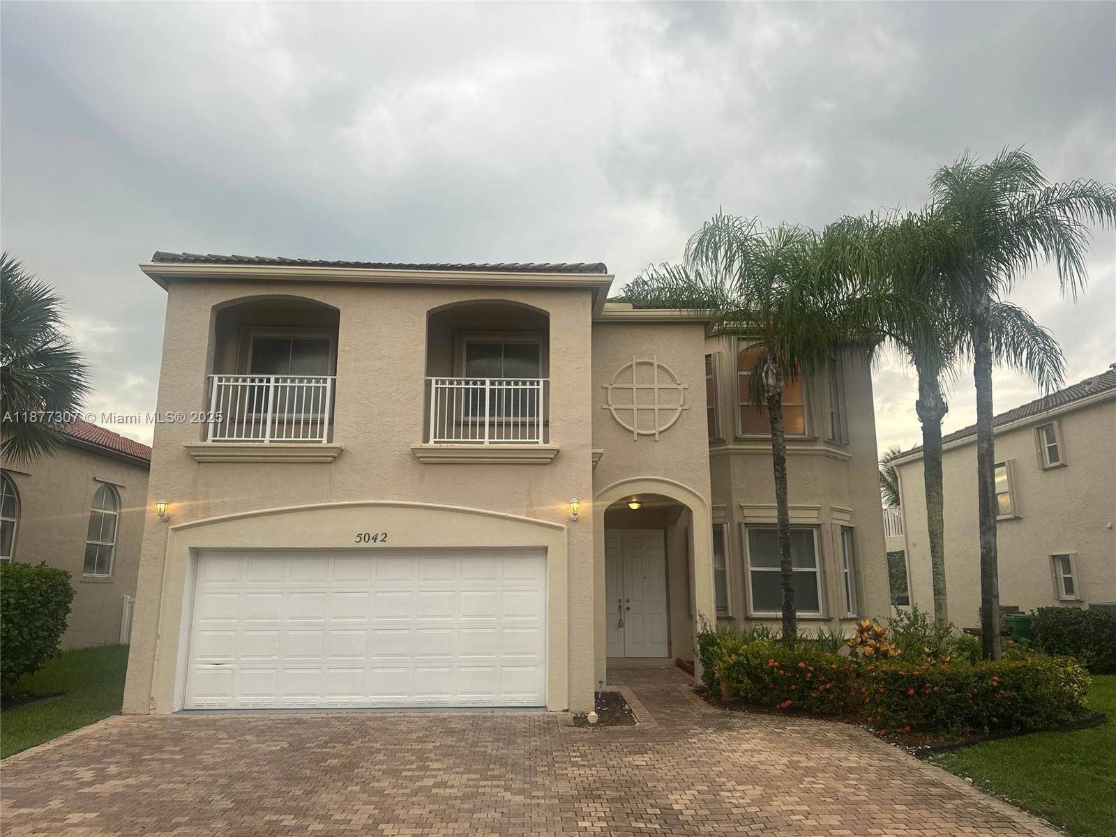 This two story waterfront home features a spacious 4 2.