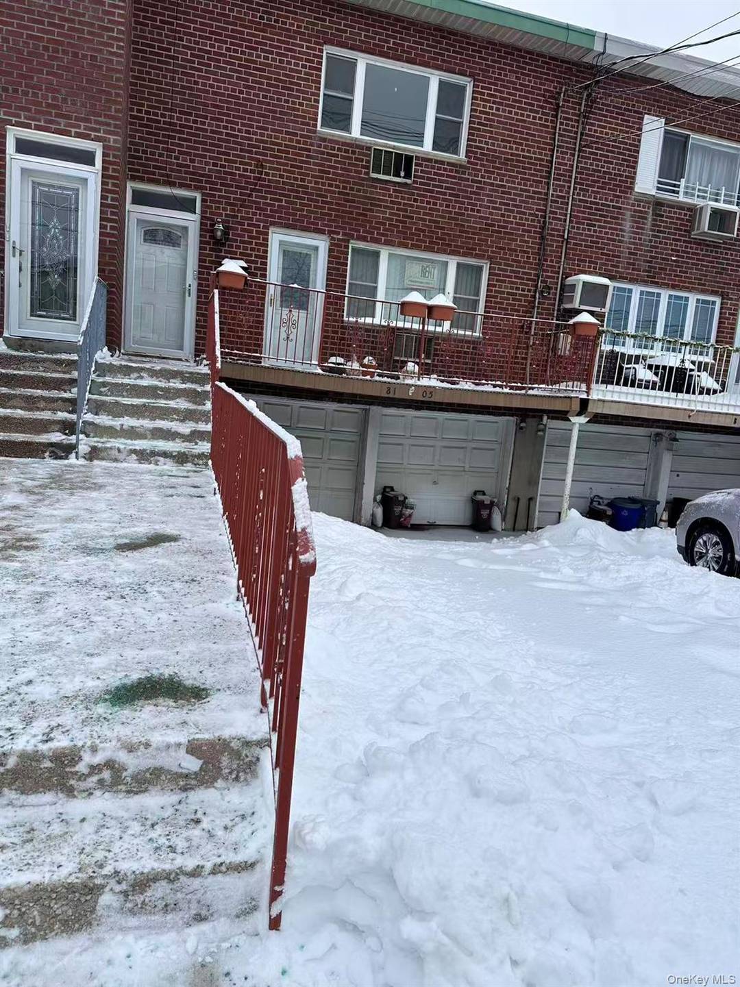 Brand new spacious two bedroom, one bathroom, huge living room on the first floor ; A storage room, family room and a bathroom on the basement, backyard access, two parking ...