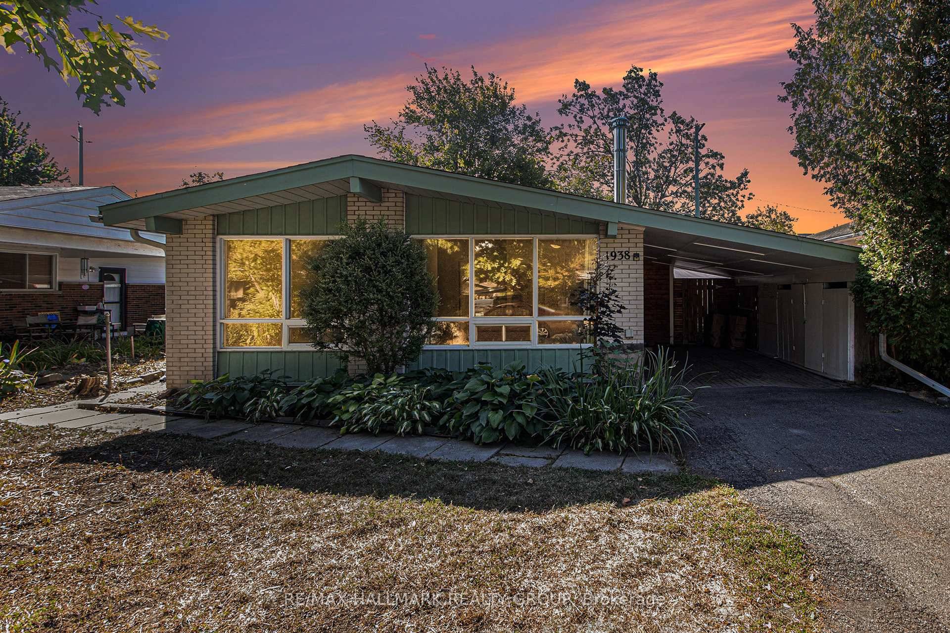 Welcome to this 3 bedroom, 1.