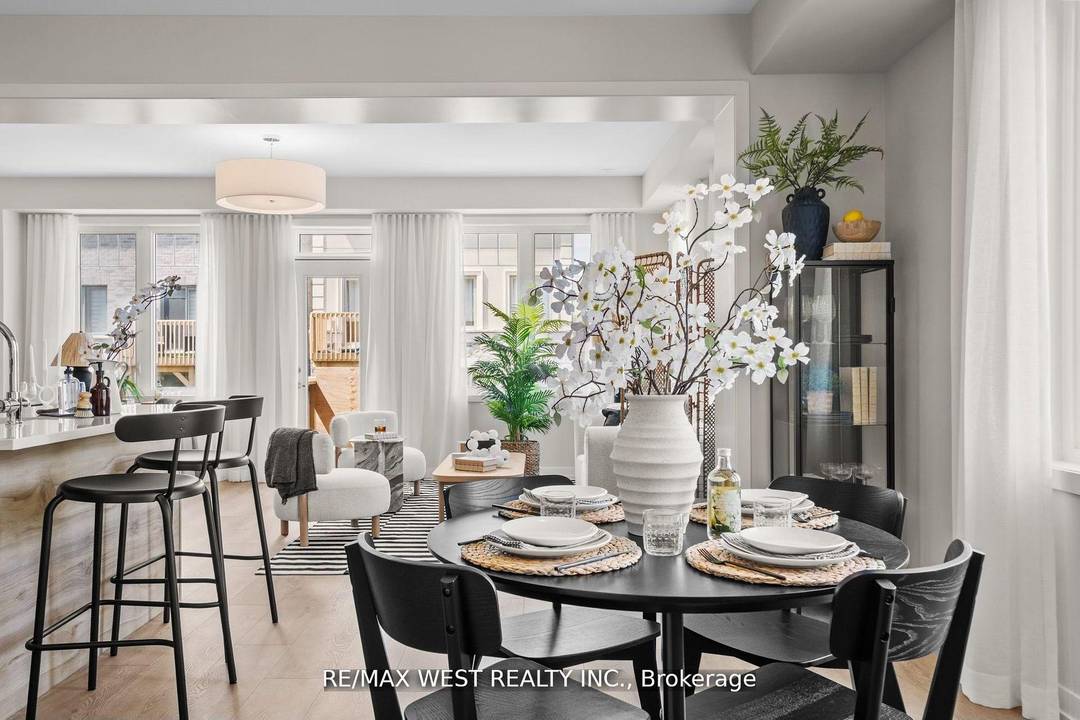 Exquisite 3 1 bedroom, 4 bathroom Unit Treasure Hill T1 Interior model residence.