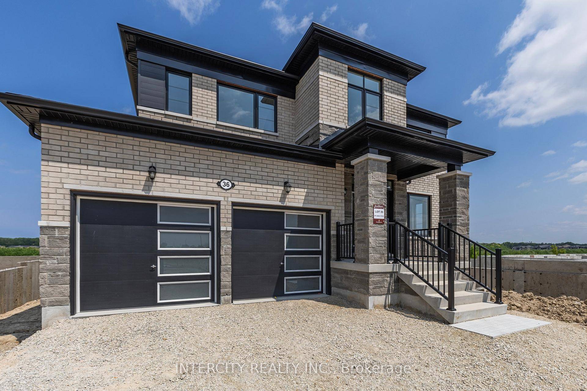 BRAND NEW, NEVER BEEN LIVED IN May be eligible for GST Rebate Sunnidale by RedBerry Homes, one of the newest master planned communities in Wasaga Beach.