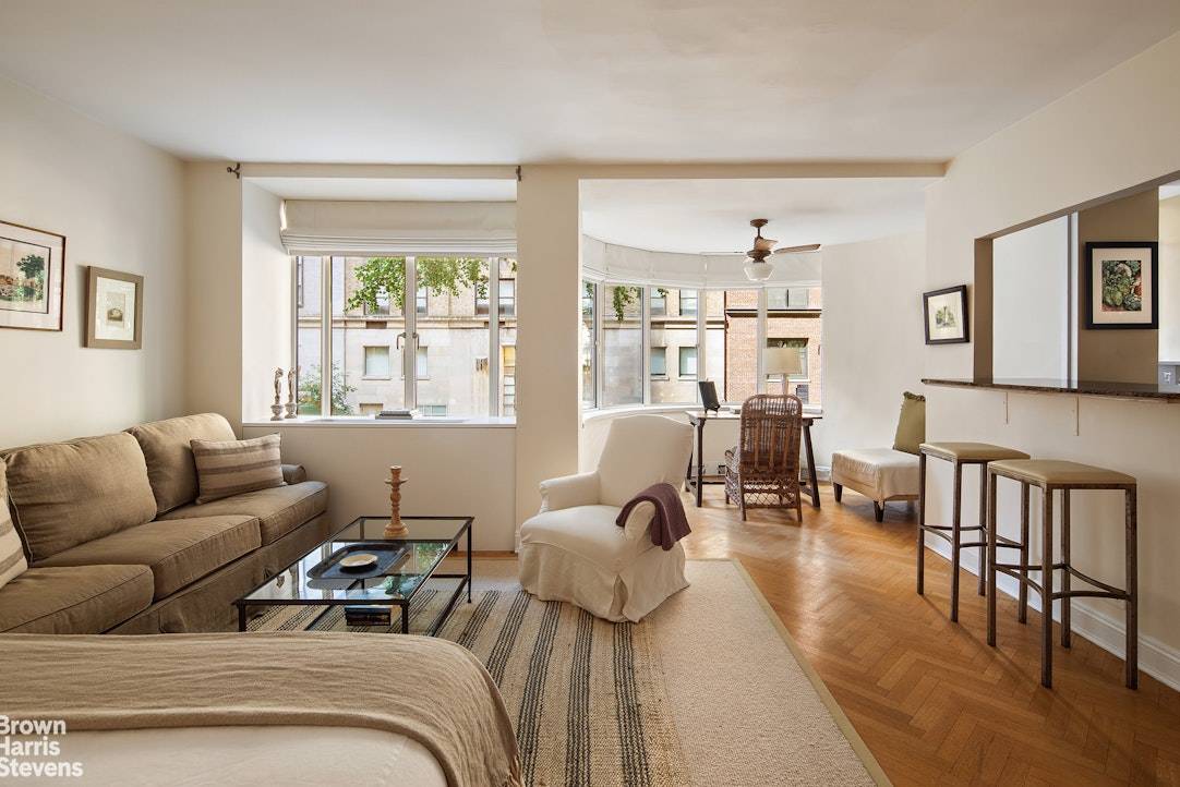 The space may be small, but this studio makes the most of its petite footprint.