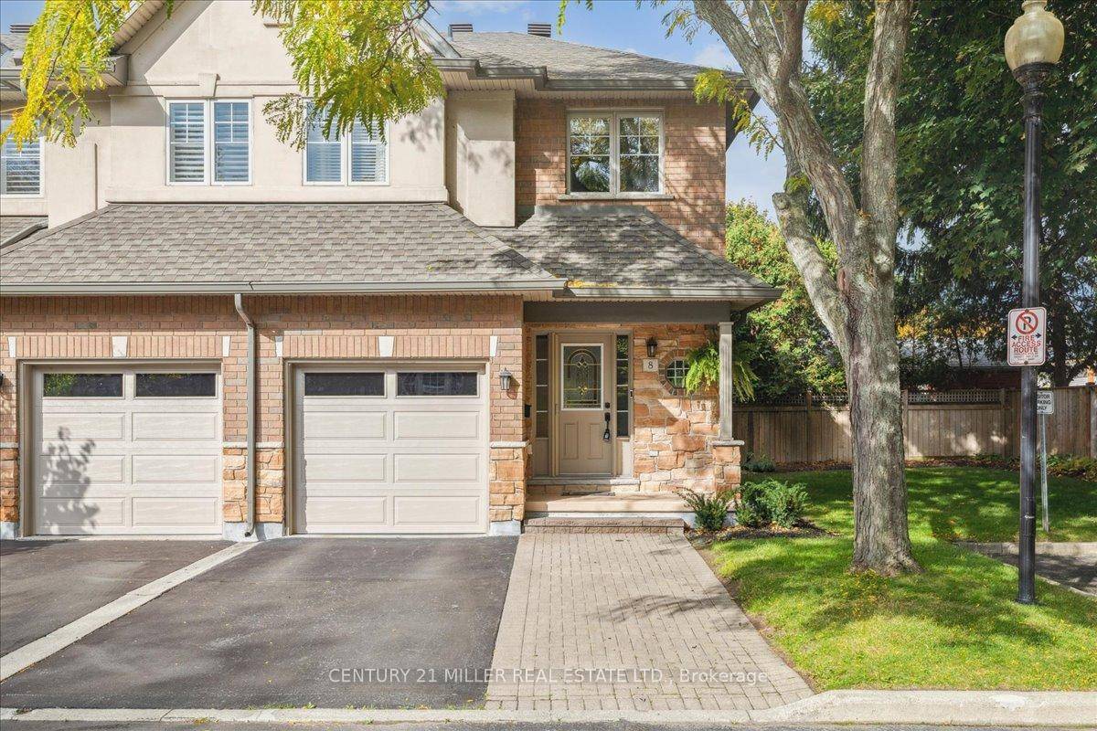 Stylish amp ; Spacious End Unit in Sought After North Shore !