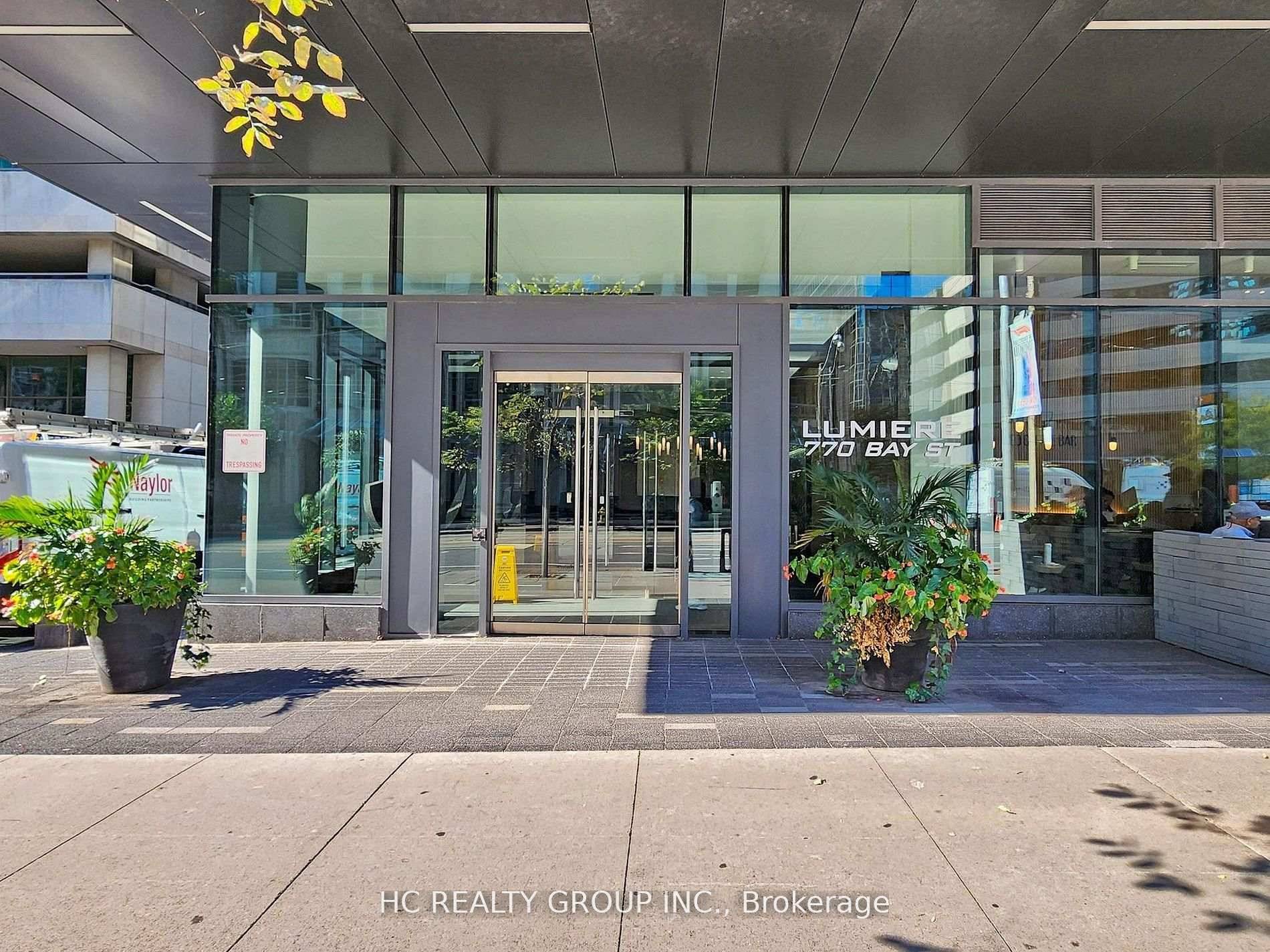 Beautiful Executive One Bedroom Suite On Bay And College Facing West With Great City Views Including Cn Tower.