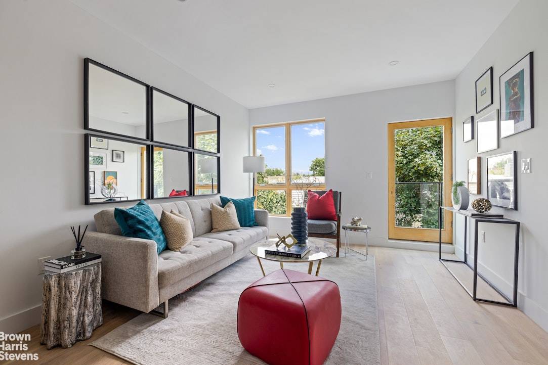Open Houses by Appointment Low Monthly Carry Cost Introducing unit 3F at 1020 Hancock St.