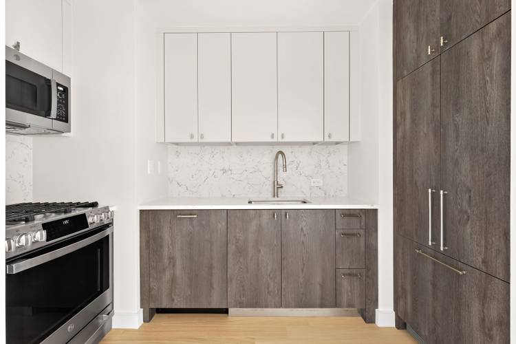 Introducing newly renovated apartment homes featuring top of the line appliances, countertops, and hardwood flooring.