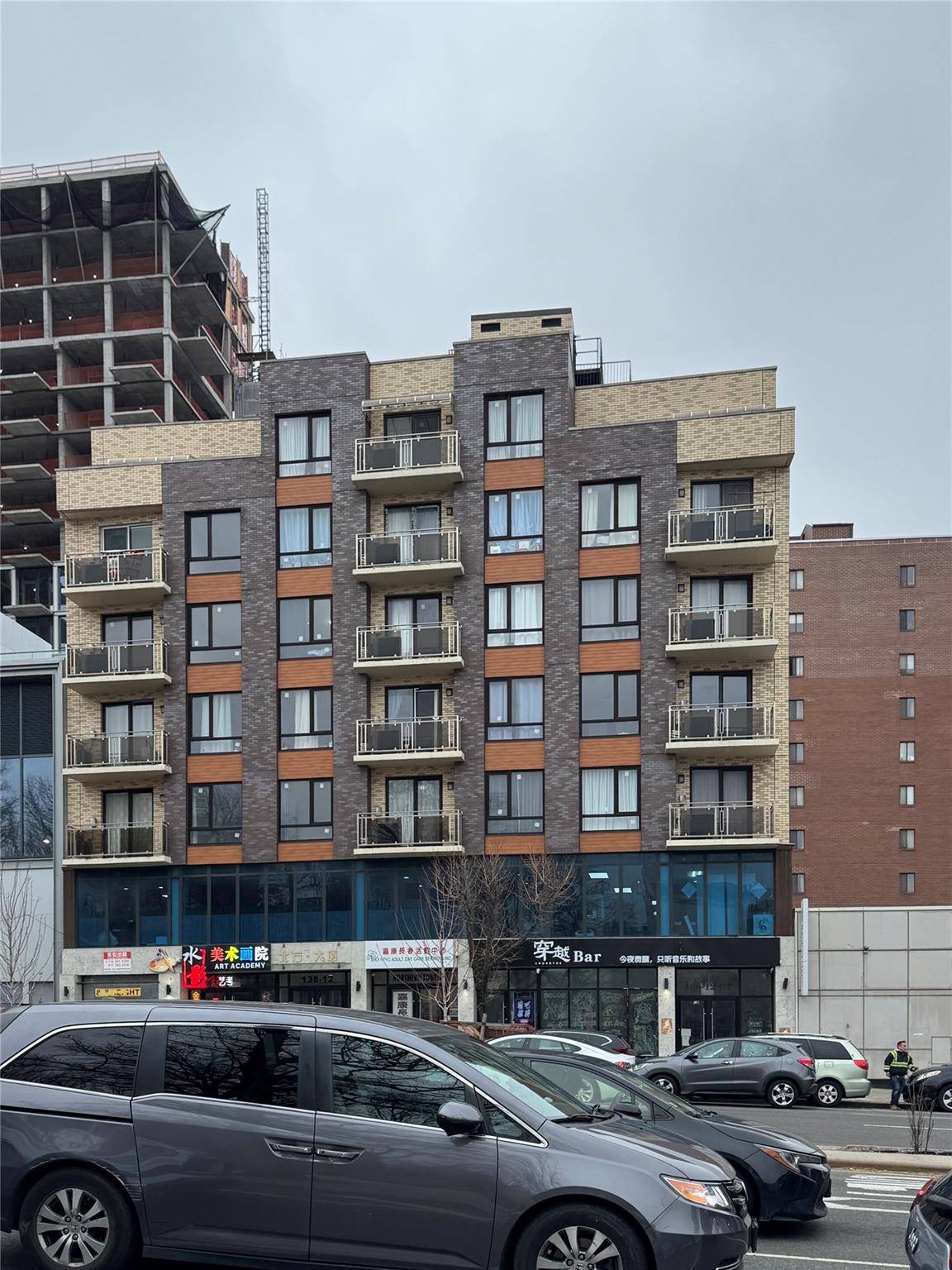 Newly renovation Condo building top quality construction material, stainless steel appliance with granite countertop.
