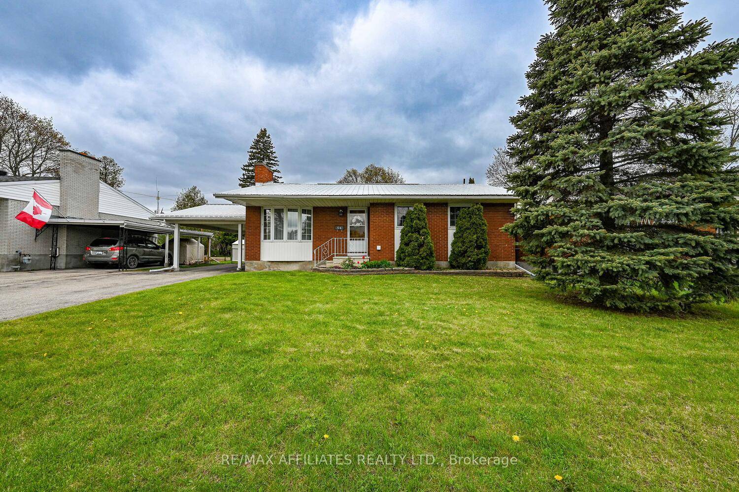 Welcome to this wonderful three bedroom bungalow, nestled on a mature, tree lined street in a quiet and sought after neighbourhood just blocks from the scenic Lower Reach Park.
