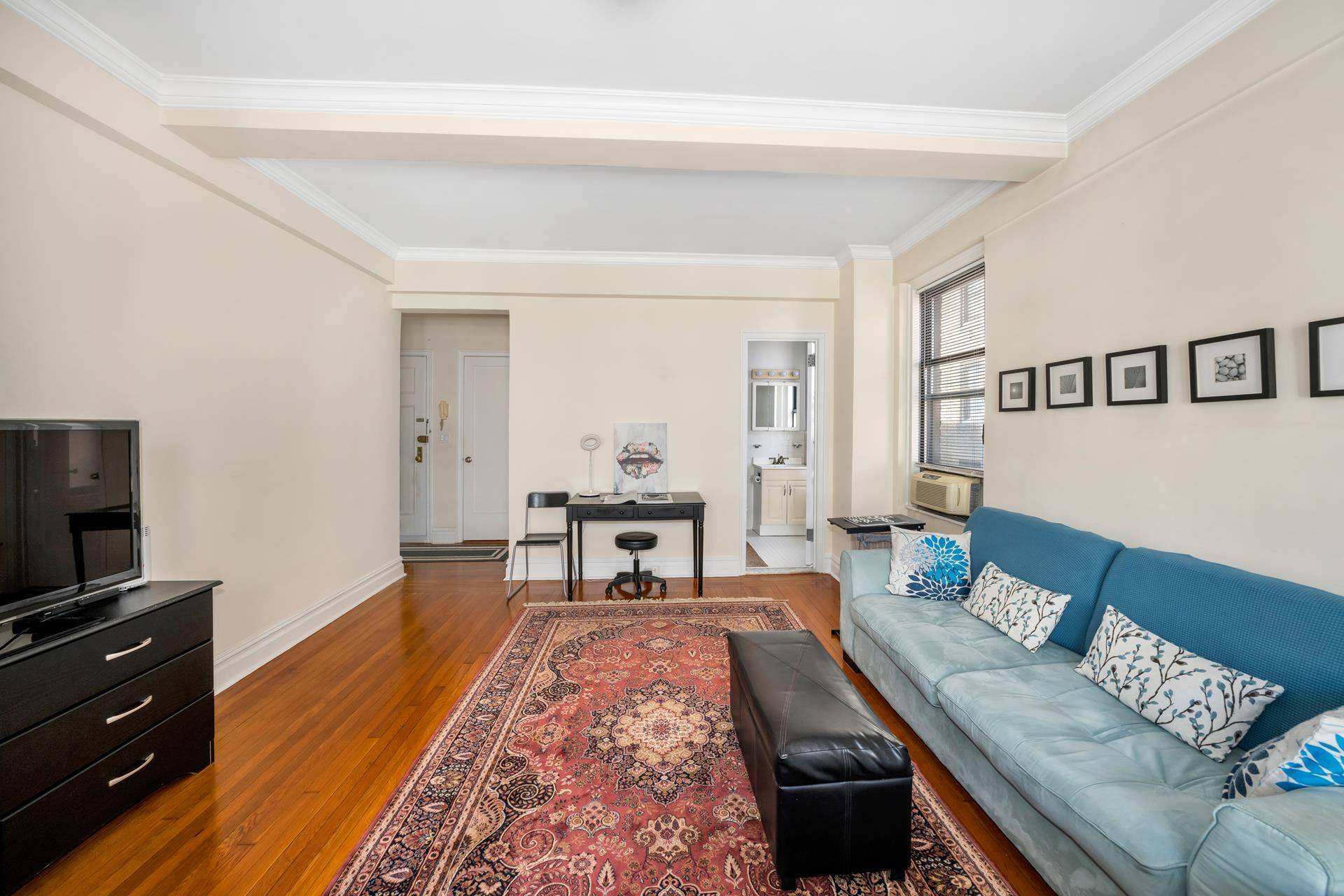 Spacious Prewar Corner Studio in Prime West 70s Coliseum Plaza Here's your chance to own one of the most sought after and spacious studio lines in the building.