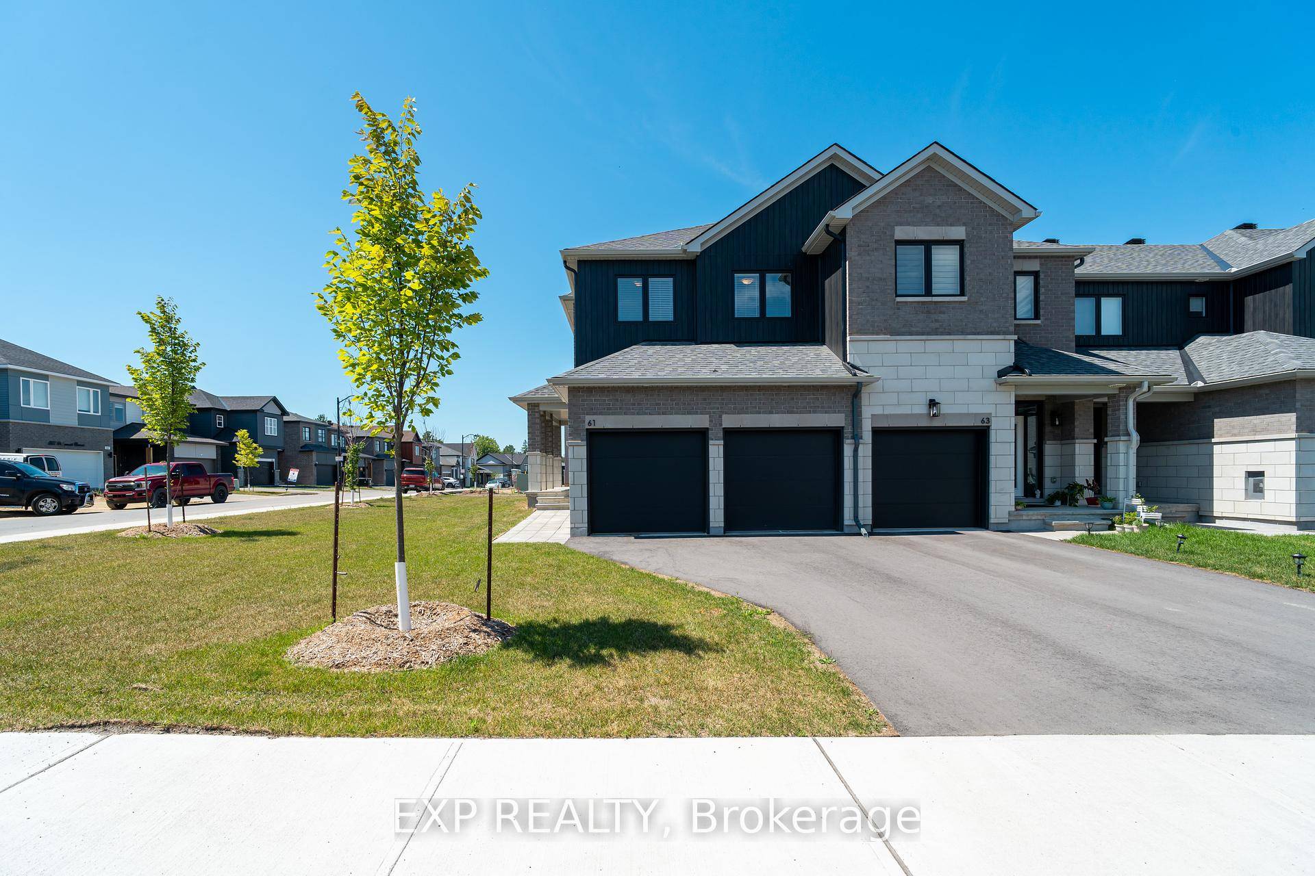 Welcome to 61 Esban Drive !