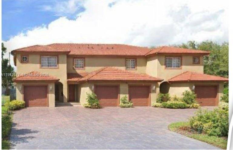 Wow, Wow, a remarkable Fourplex building located a block away from Miami shores.