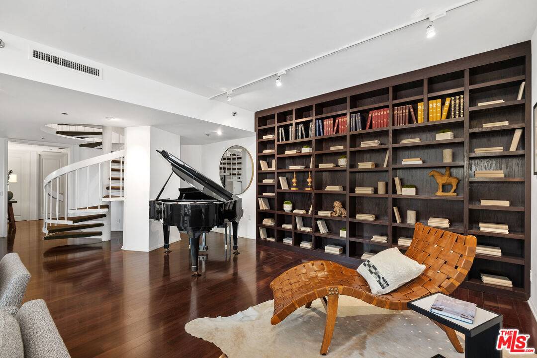 10550   Wilshire Blvd 2BR Westwood La