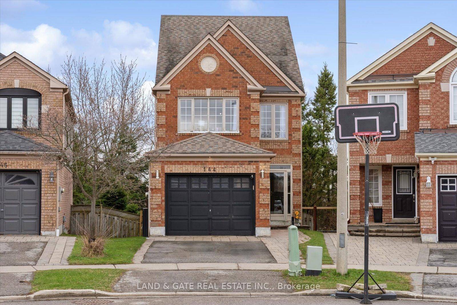 Welcome to 144 Smales Dr, Ajax !