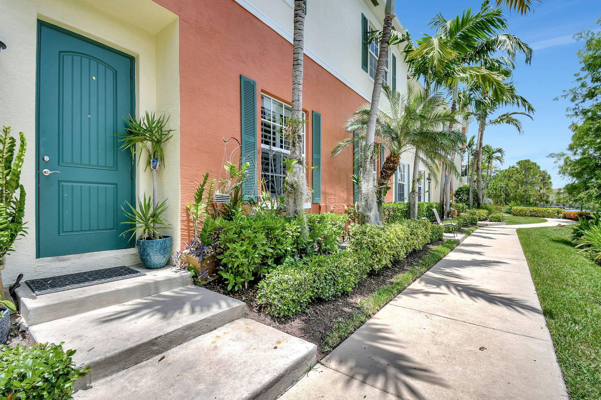Welcome to this beautifully updated 3 bedroom, 2.