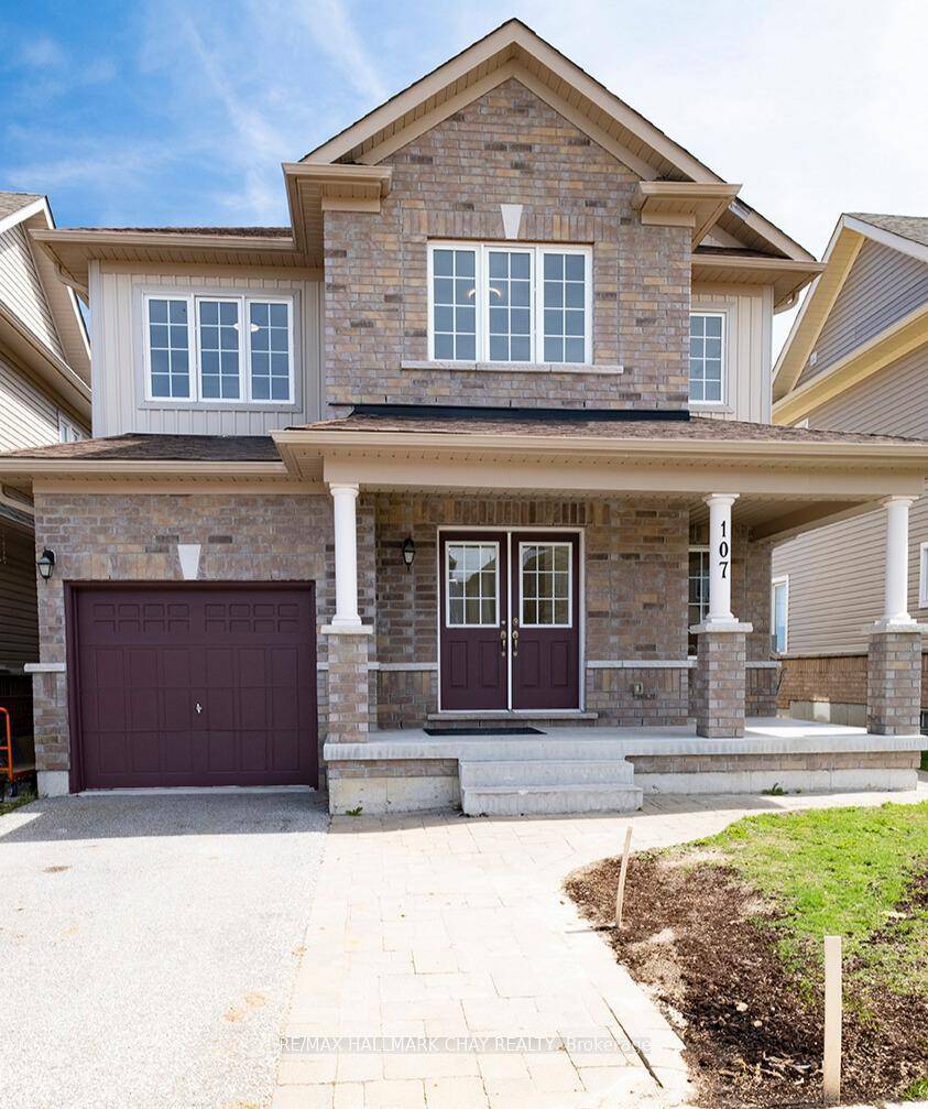 Welcome to 107 Diana Drive, Orillia Where Comfort Meets Convenience !