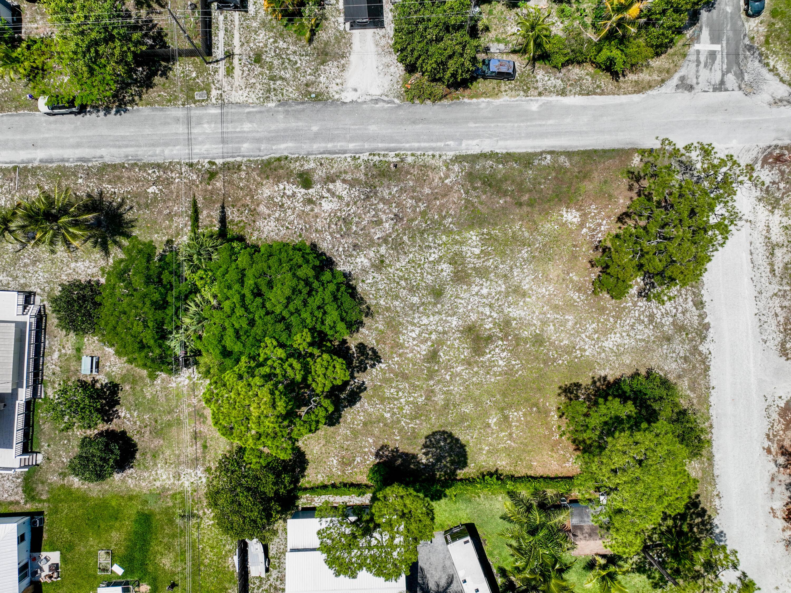 2 Clean and Ready Port Salerno Lots.