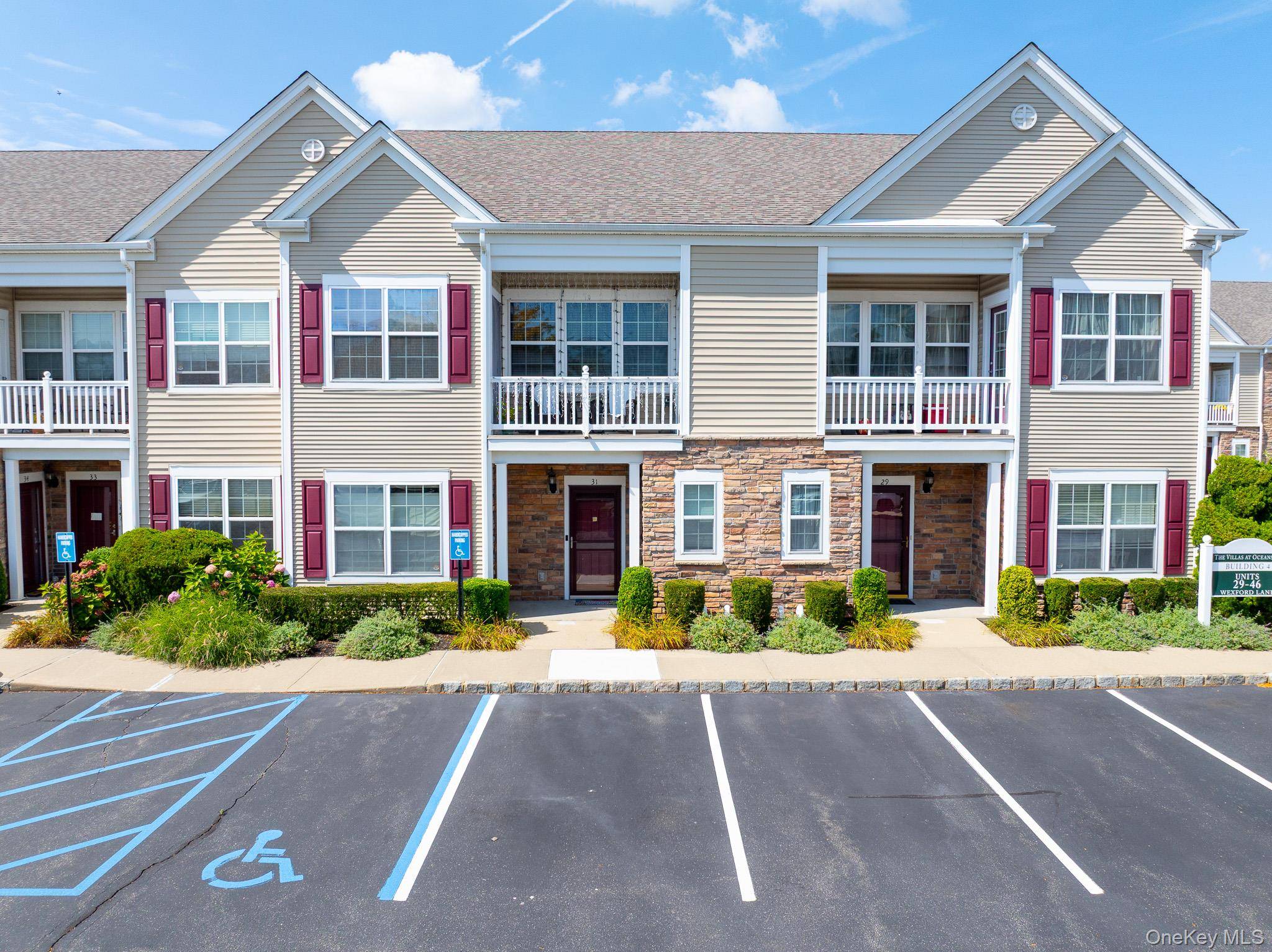 Introducing This Mint Condition 2 Bedroom, 2 Bathroom Ground Floor Condo in The Oceanside Villas.