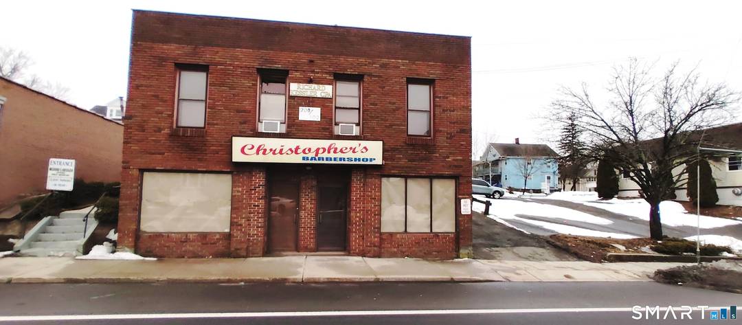 This is a rare opportunity to own a mixed use investment property in the heart of downtown Meriden, located in the C 1 zone.