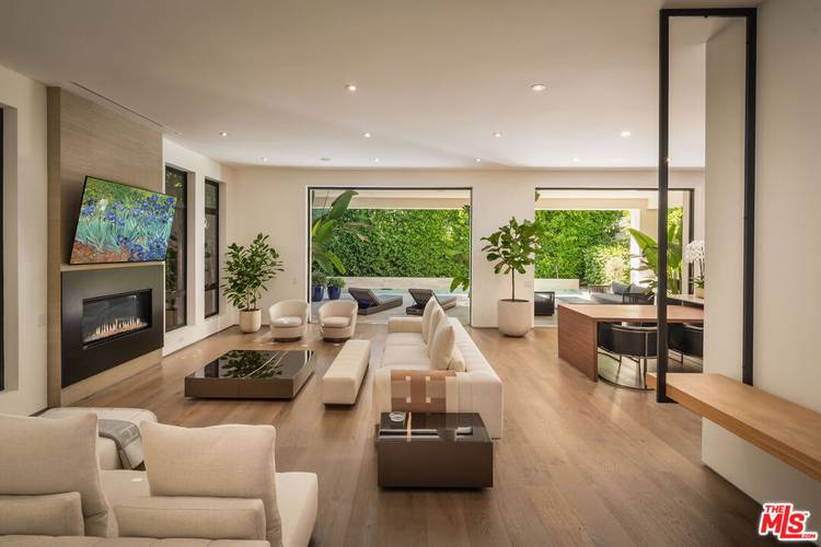 333 N Croft Ave 5BR Beverly Grove La