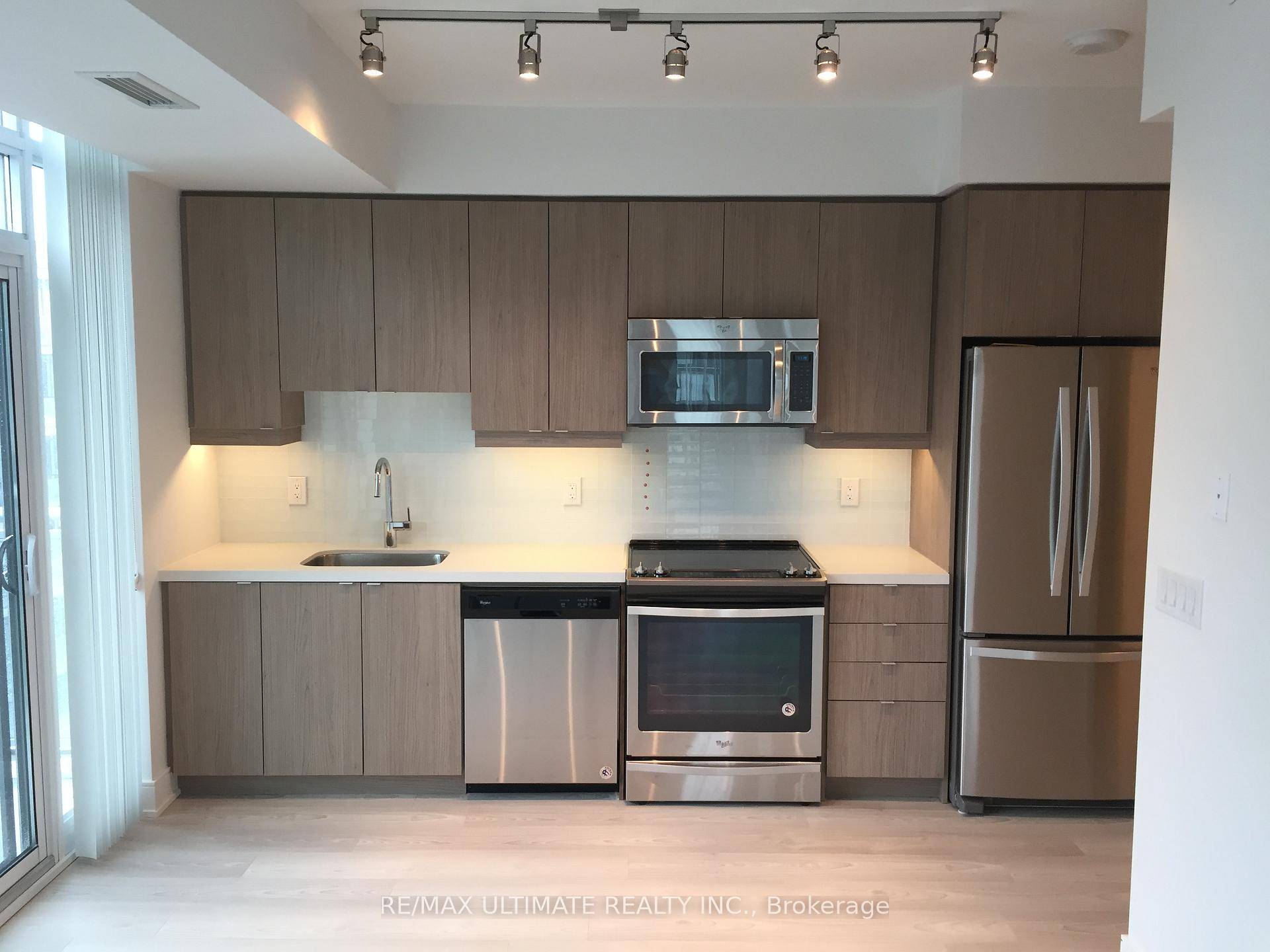 Welcome To Your Dream Penthouse In The Heart Of Downtown Toronto.