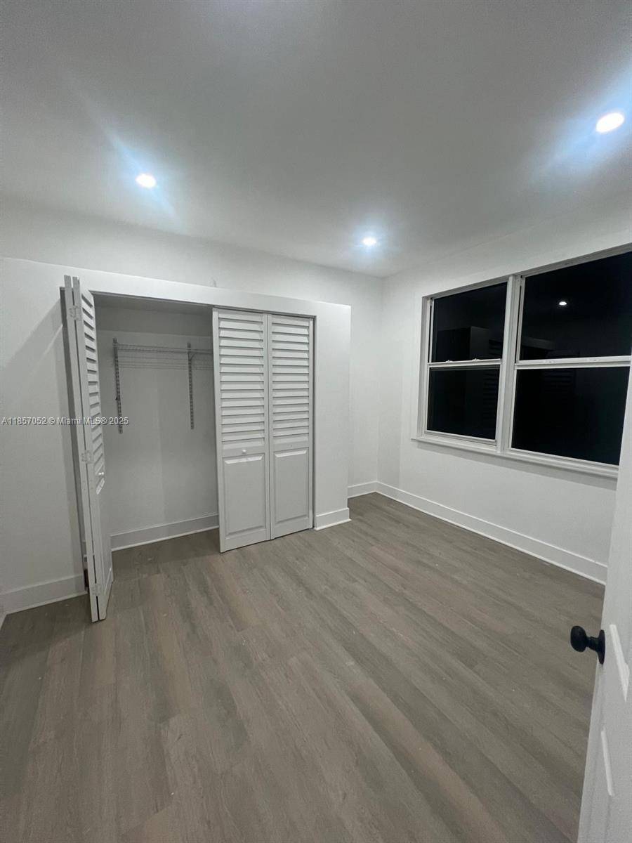 You have found the best investment ever in the well established in Miami Shenandoah neighborhood.