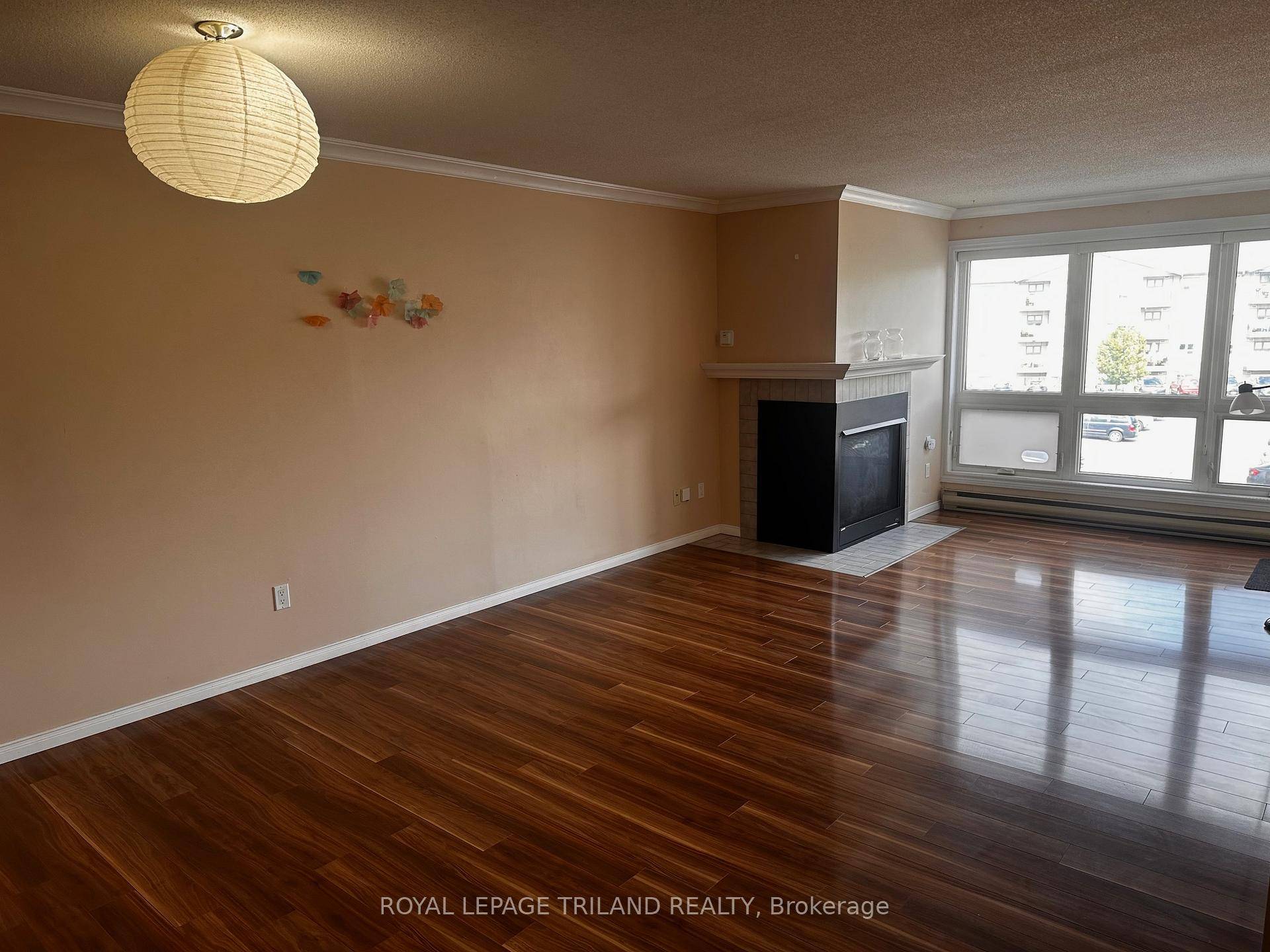 2 bedroom, 1. 5 bath condo available for rent in Masonville Gardens.