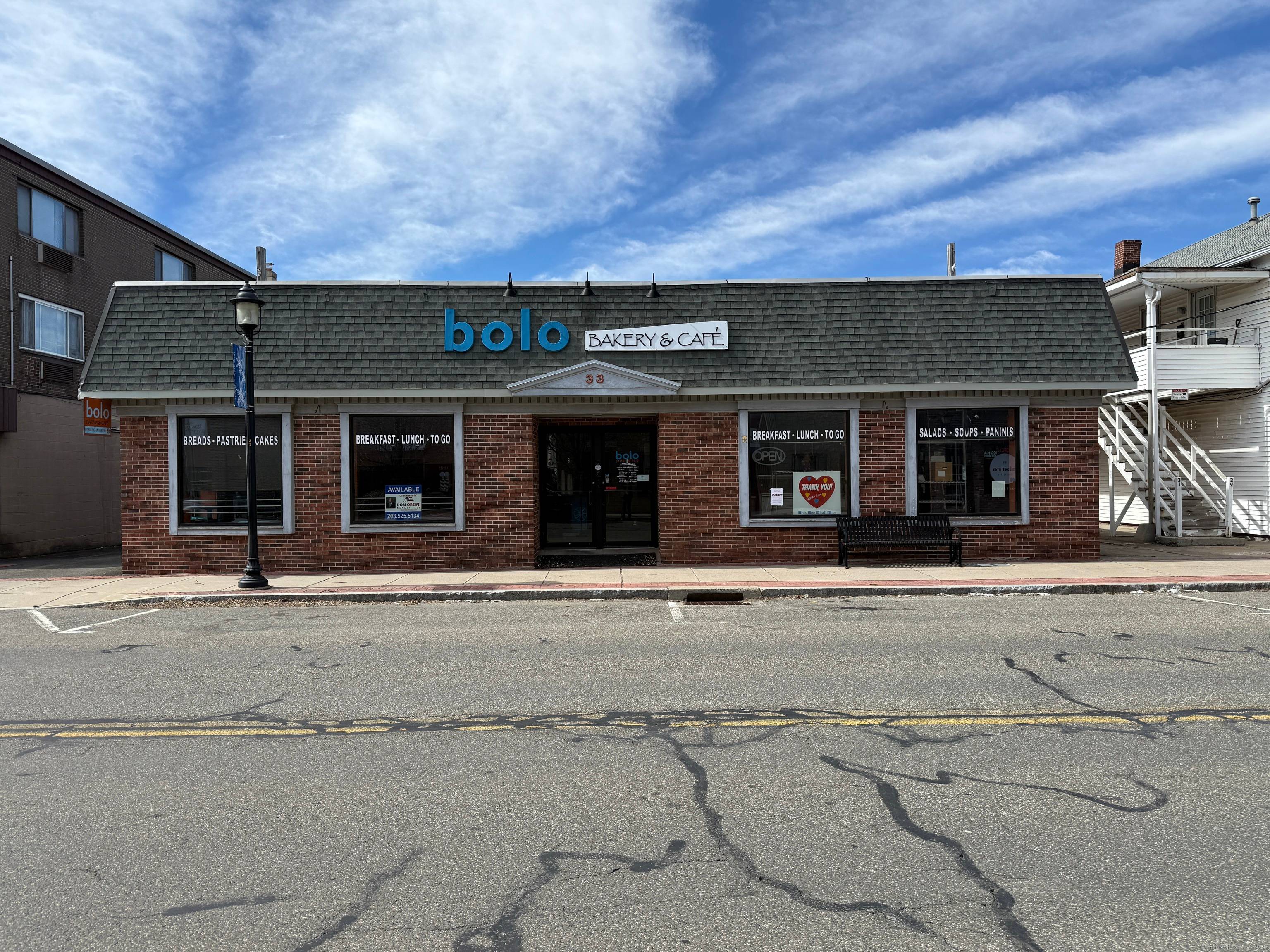 Great opportunity to be the go to destination for breakfast, lunch and dinner in this pristine section of Plainville.