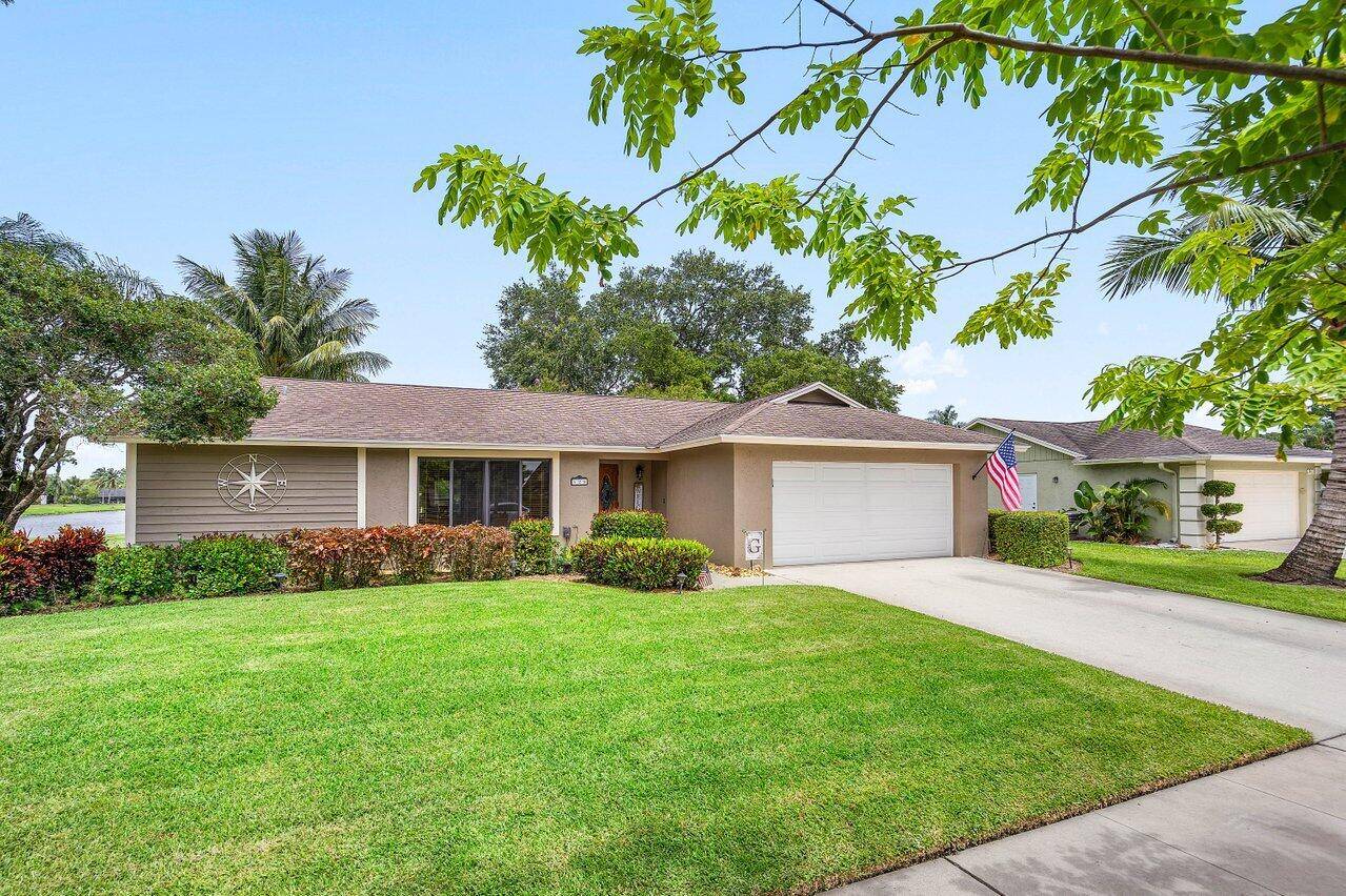 Stunning Lake View ! Seller will negotiate a new roof with ACCEPTABLE offer.