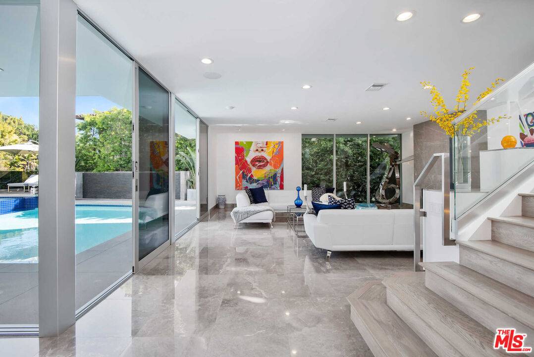 1250 Angelo Dr 4BR Beverly Hills Post Office | B.H.P.O. La