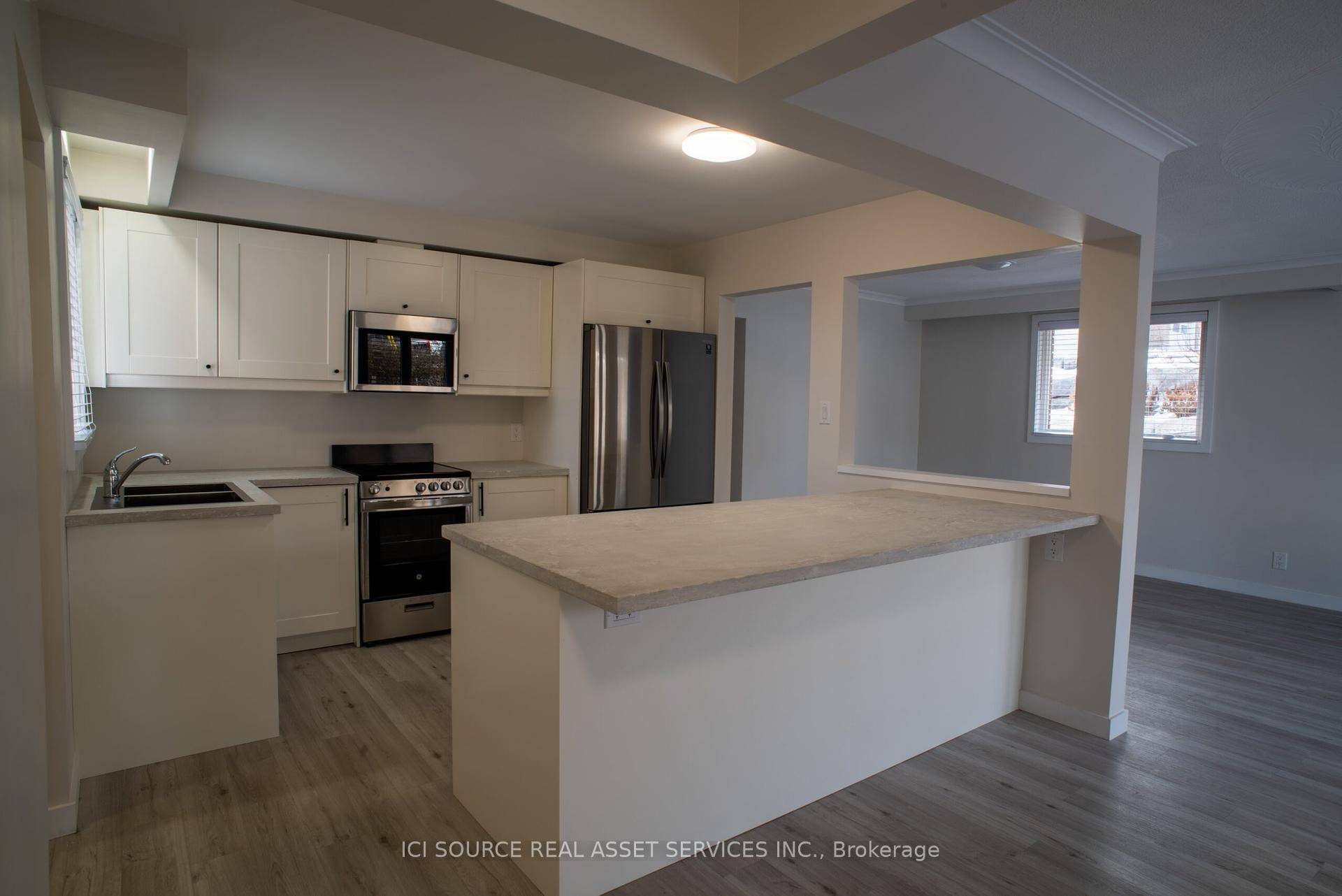 LARGE amp ; BRIGHT ; Recently renovated very Spacious three bedroom main floor apartment for rent.