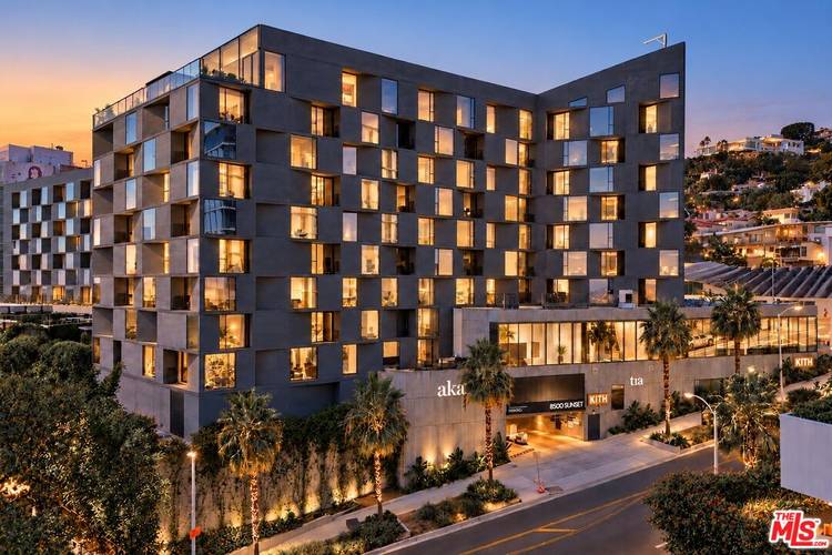 8500  W Sunset Blvd 2BR Sunset Strip La