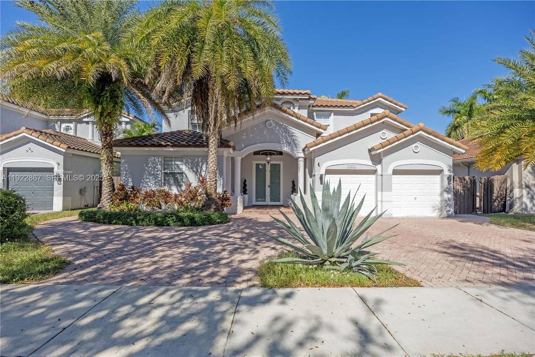 Beautiful 5 bedroom 4. 5 Bath modernized Home in Desirable KENDALL BREEZE community.
