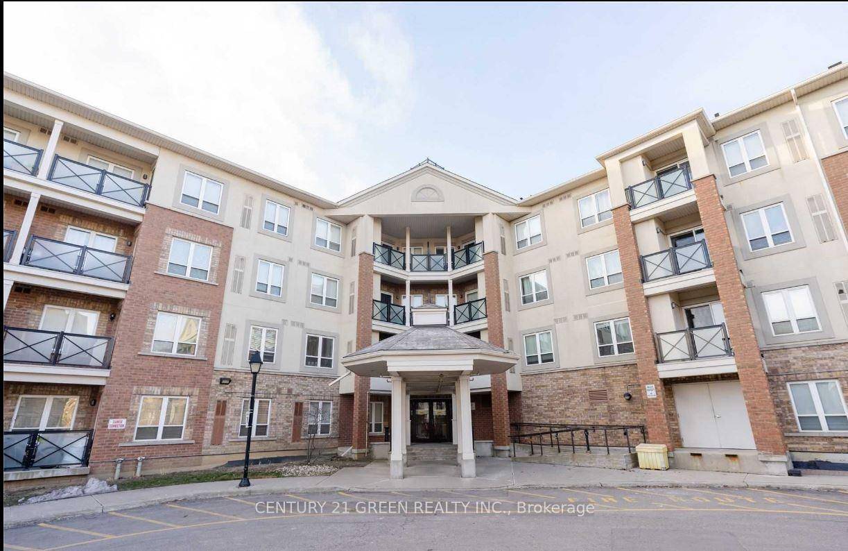 Beautiful Bright And Spacious 3 BedRoom 2 WashRoom Condo ; Very Convenient And In Demand Location ; Open Concept Floor Plan ; Walk Out To Balcony ; Close To Transit, ...